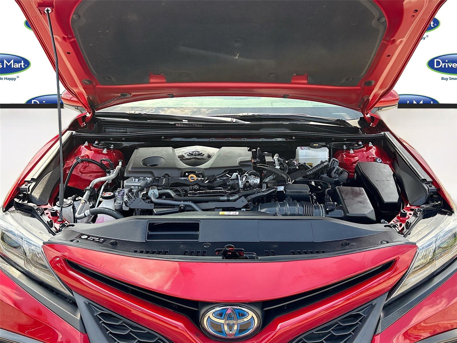 2024 Toyota Camry Hybrid SE