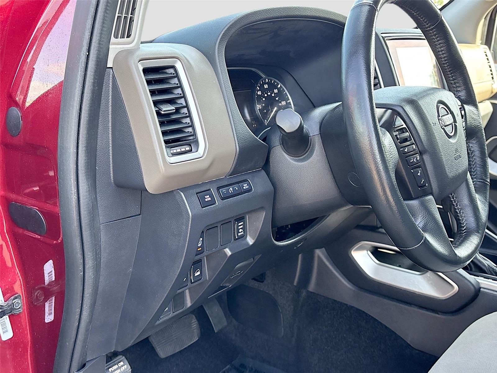 2022 Nissan Frontier SV