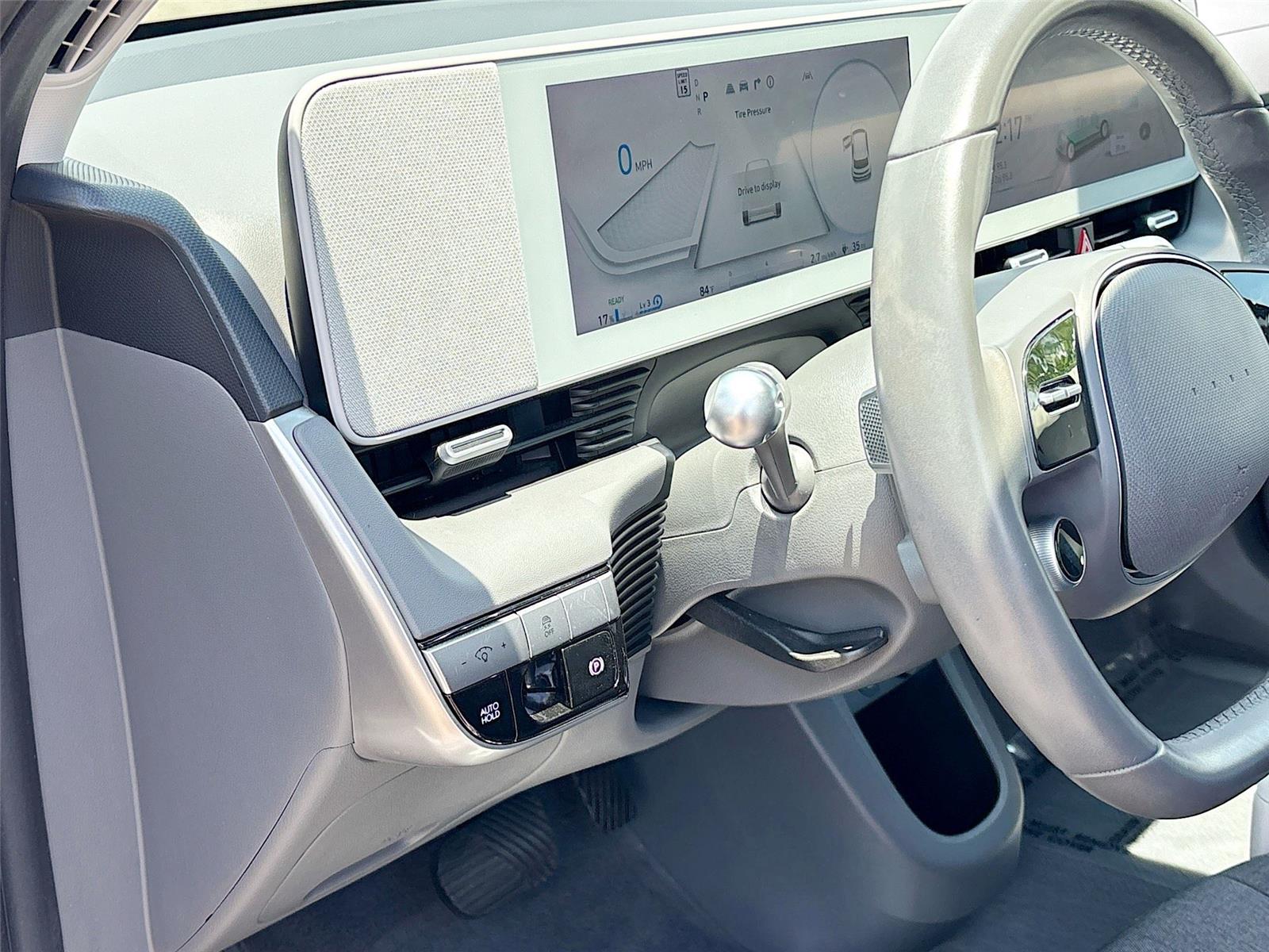 2023 HYUNDAI IONIQ 5 SE