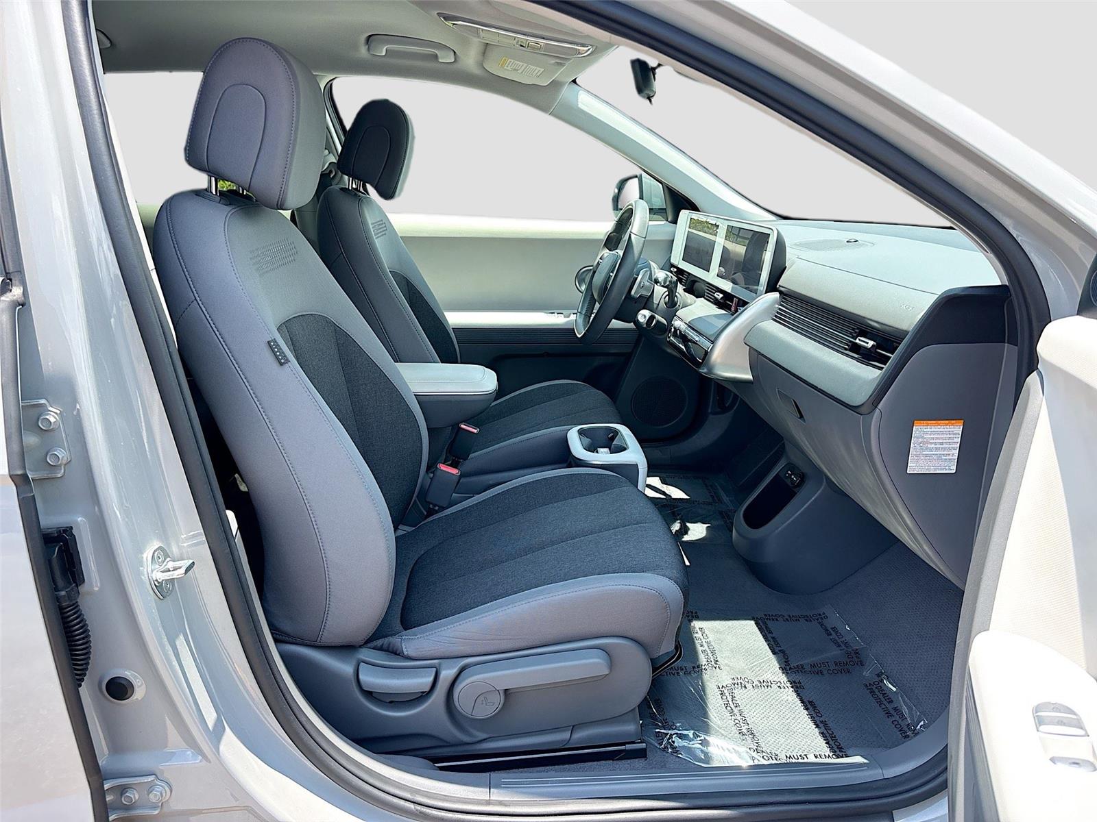 2023 HYUNDAI IONIQ 5 SE