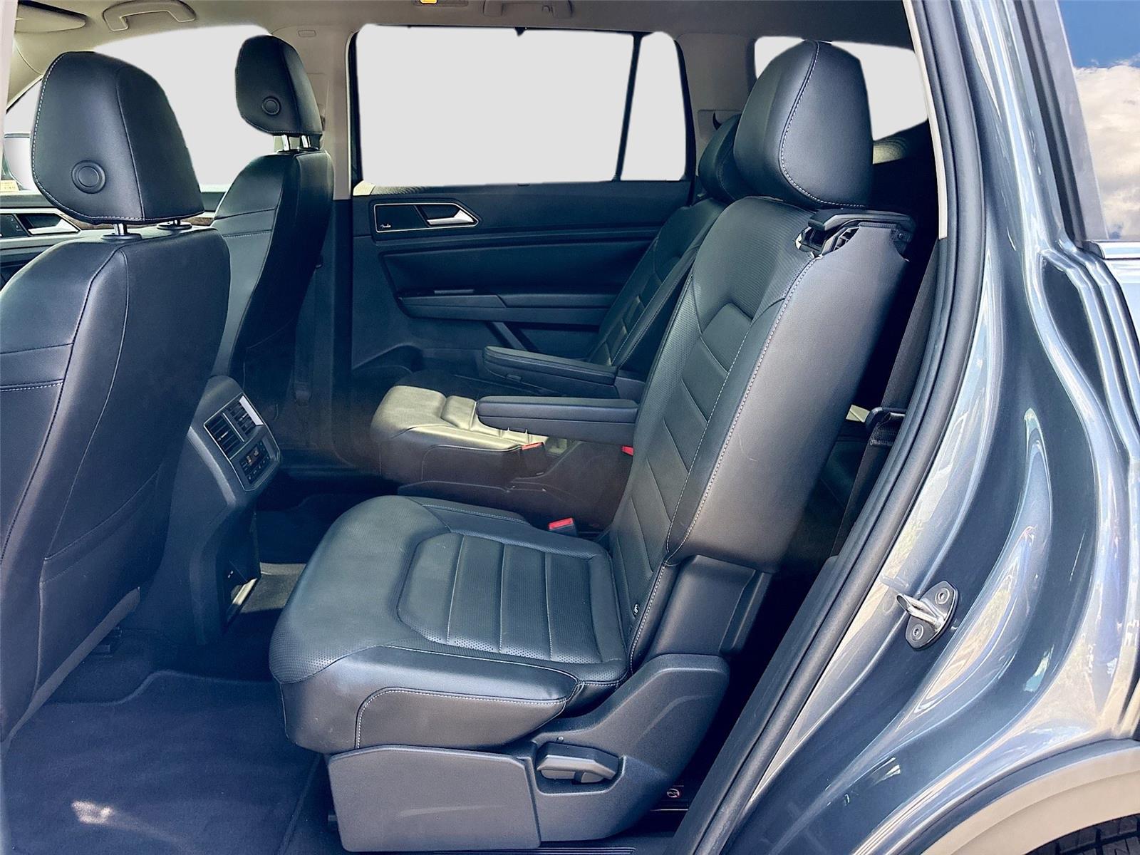 2019 Volkswagen Atlas 3.6L V6 SEL Premium