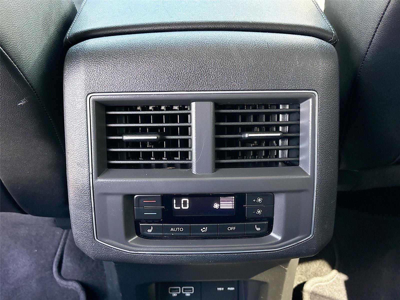2019 Volkswagen Atlas 3.6L V6 SEL Premium