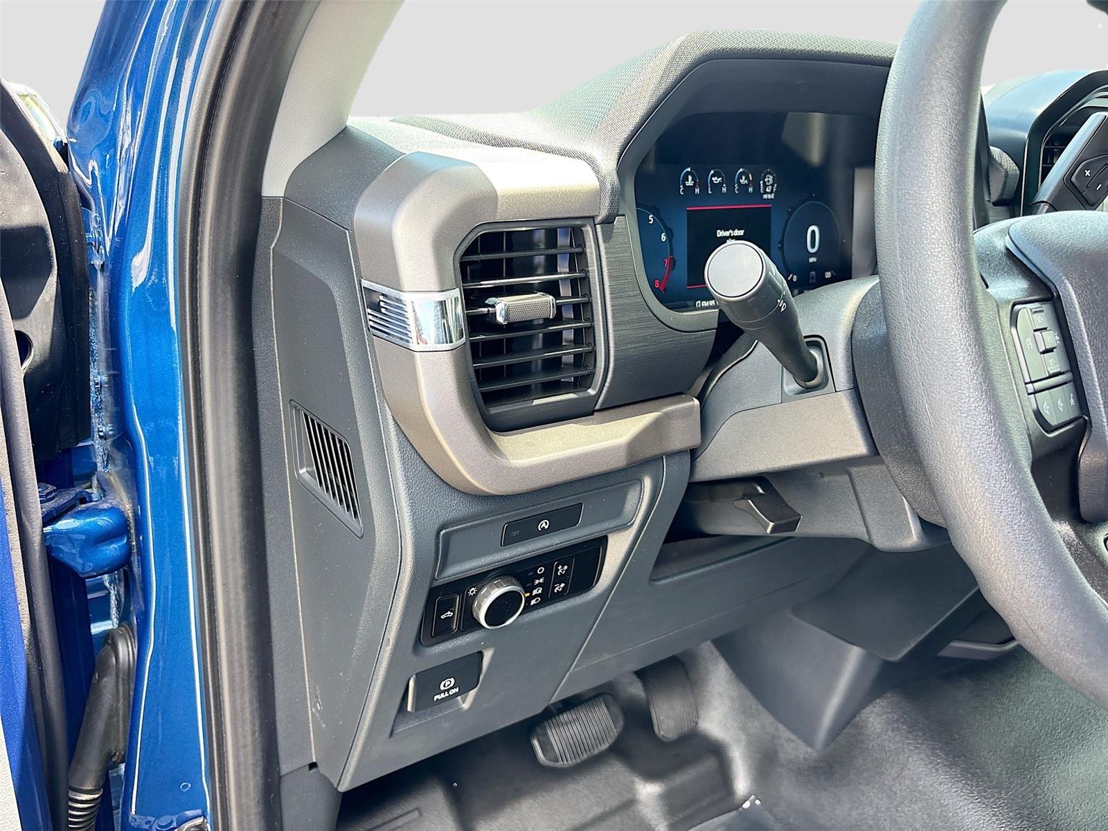 2025 FORD F150 XL