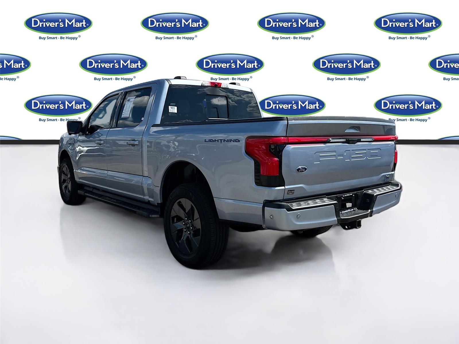 2022 Ford F-150 Lightning LARIAT