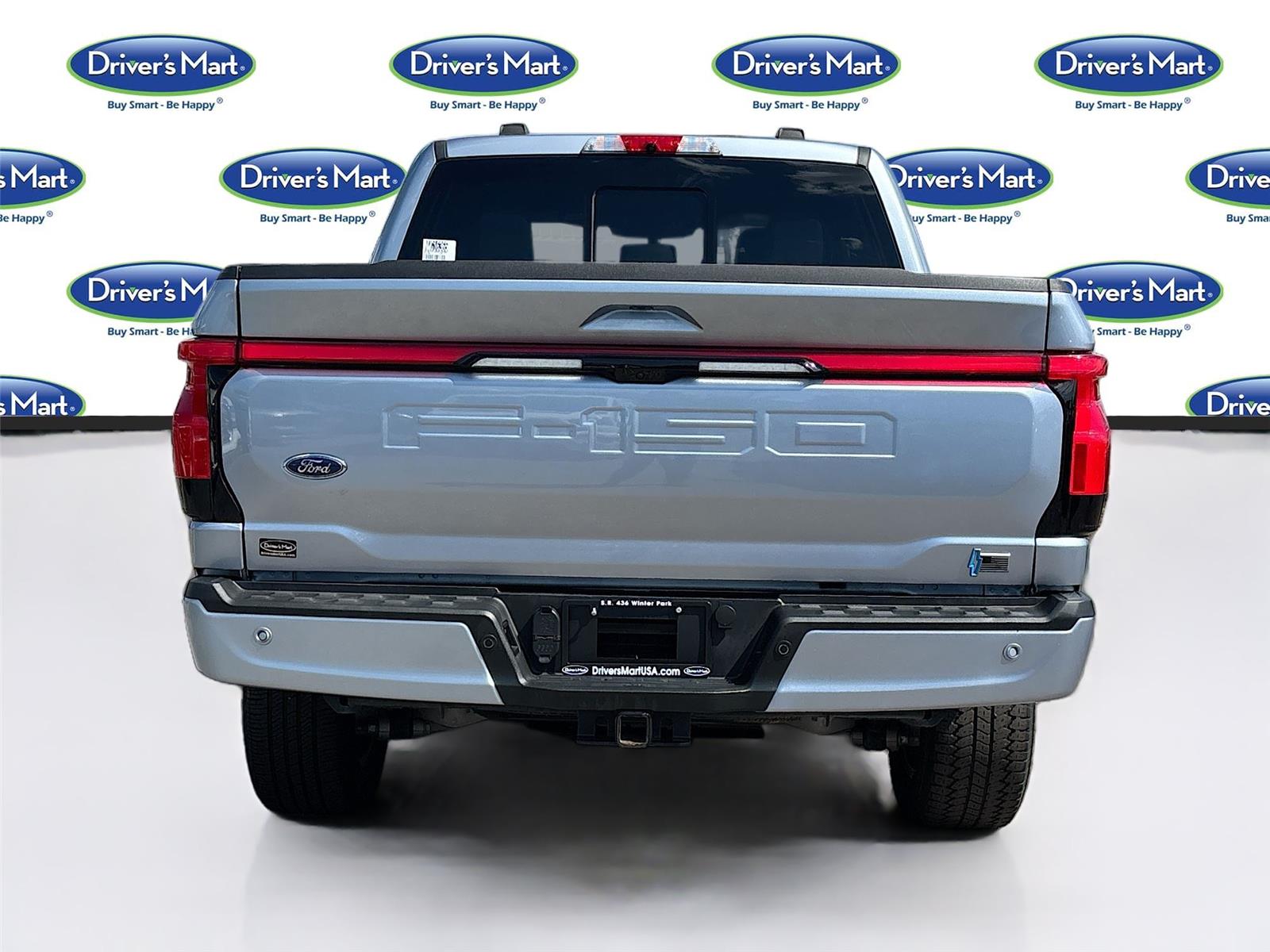 2022 Ford F-150 Lightning LARIAT