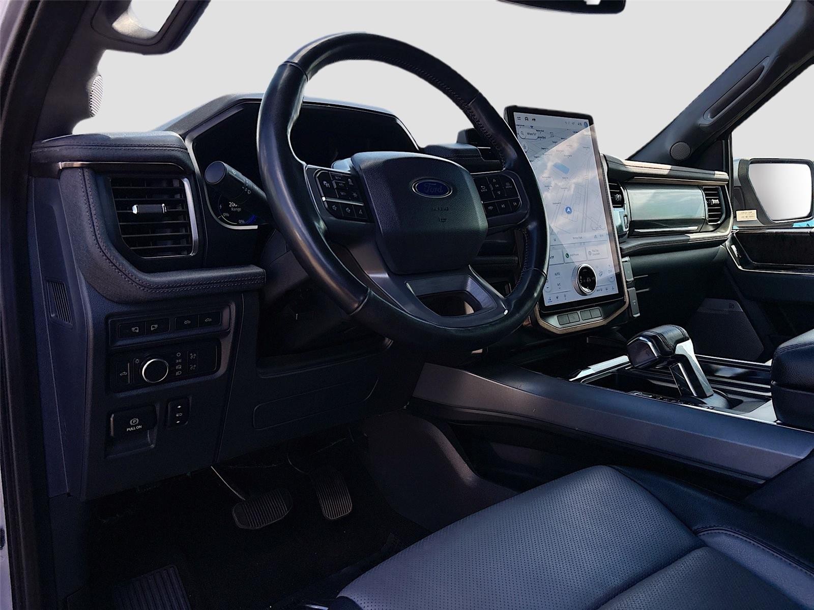 2022 Ford F-150 Lightning LARIAT