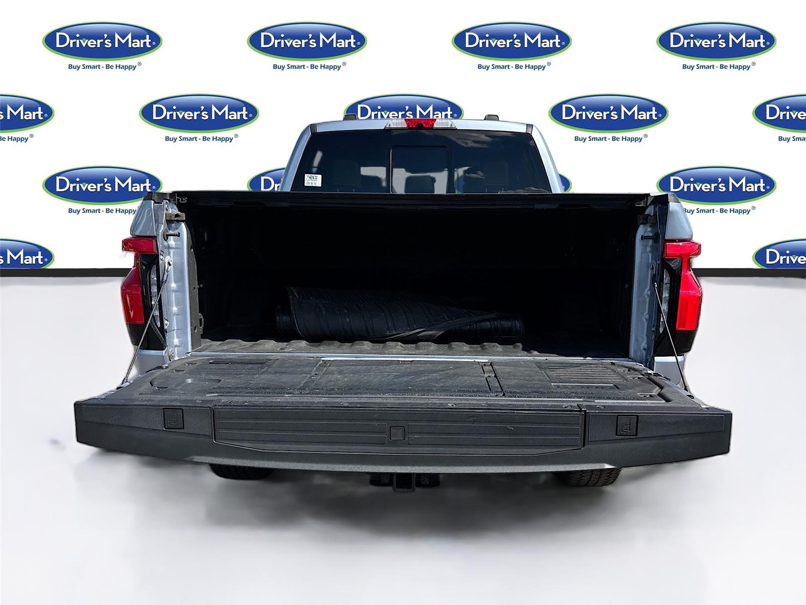 2022 Ford F-150 Lightning LARIAT