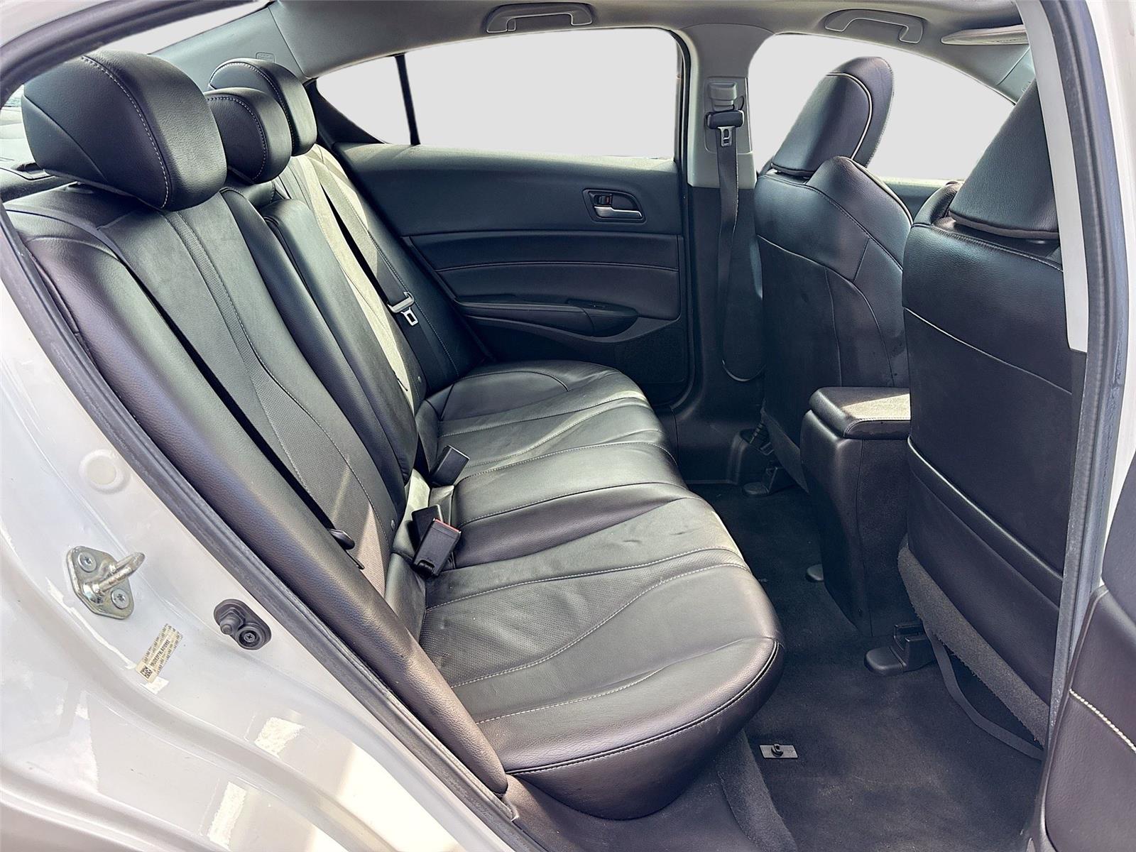 2020 Acura ILX w/Premium