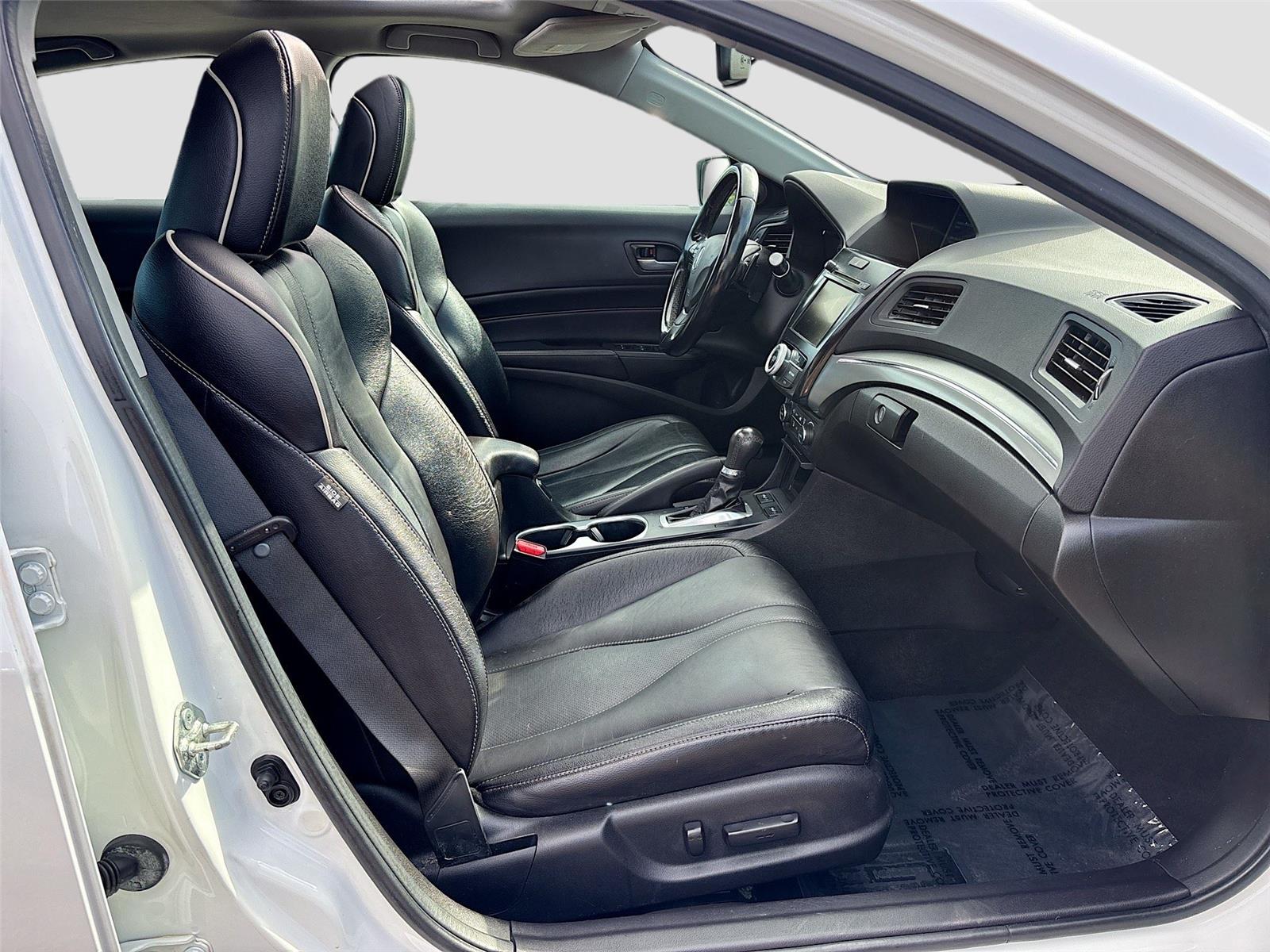 2020 Acura ILX w/Premium