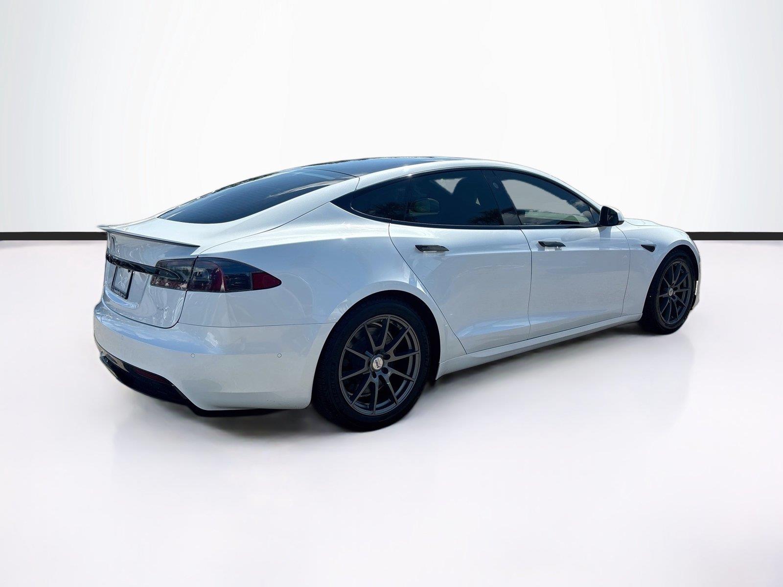 2021 TESLA MODEL S Plaid