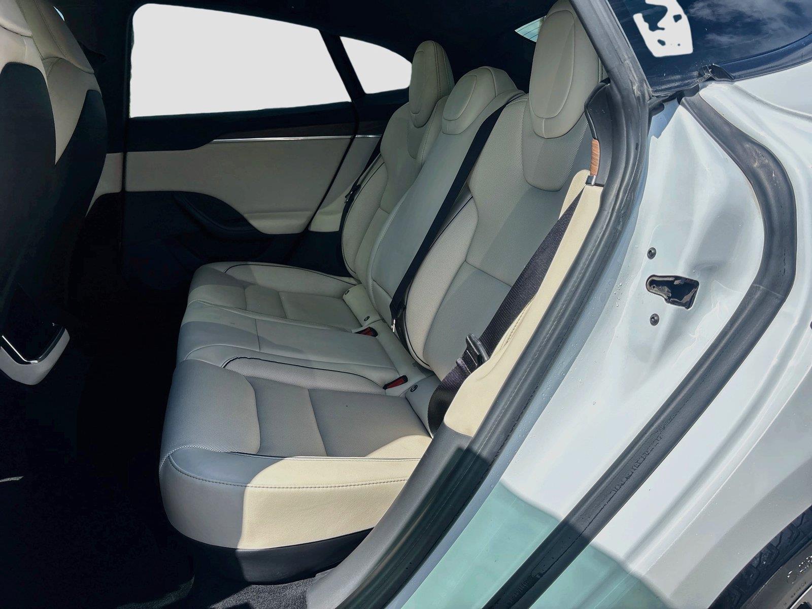 2021 TESLA MODEL S Plaid