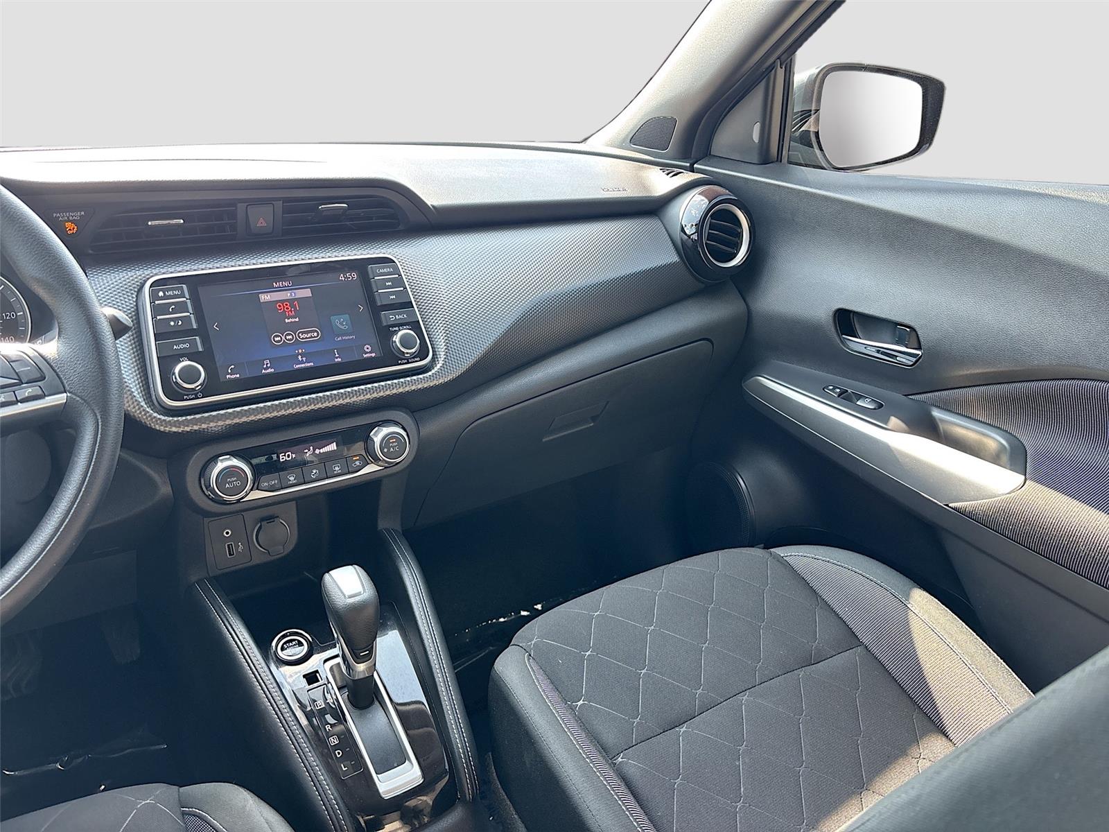 2020 Nissan Kicks SV