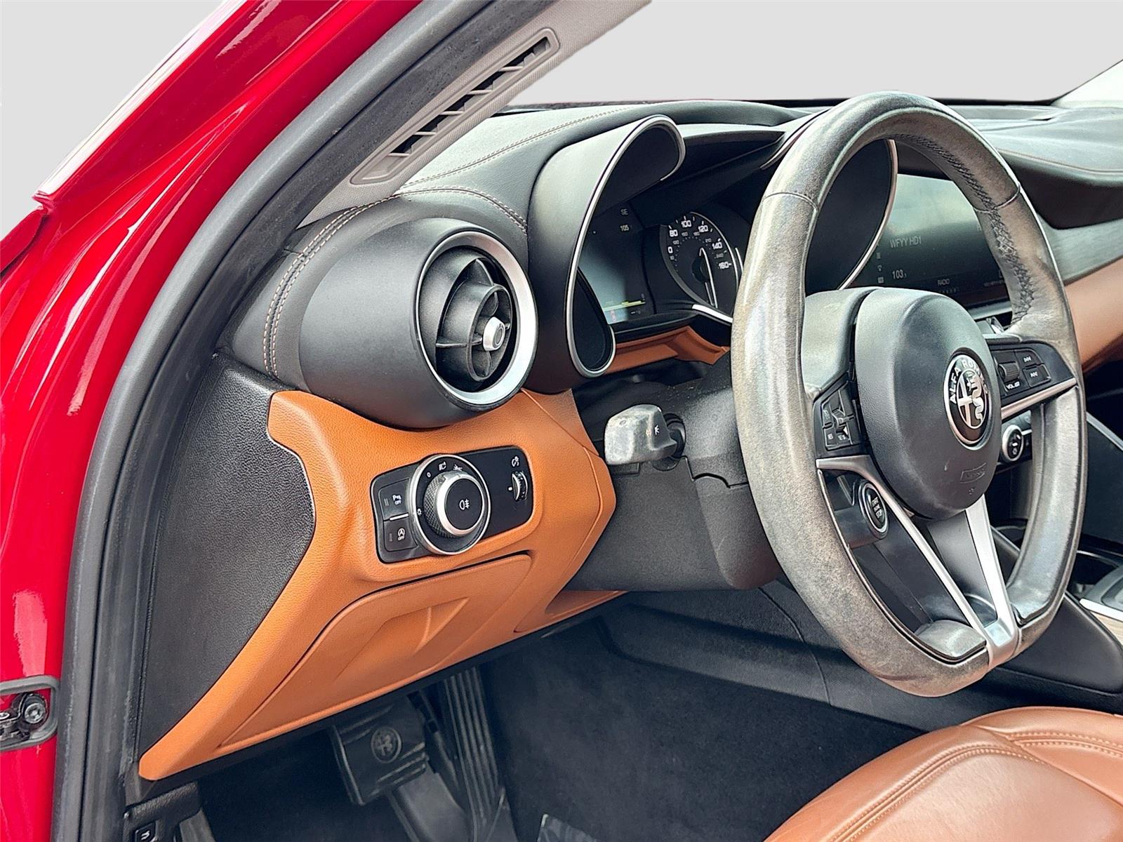 2017 Alfa Romeo Giulia Ti