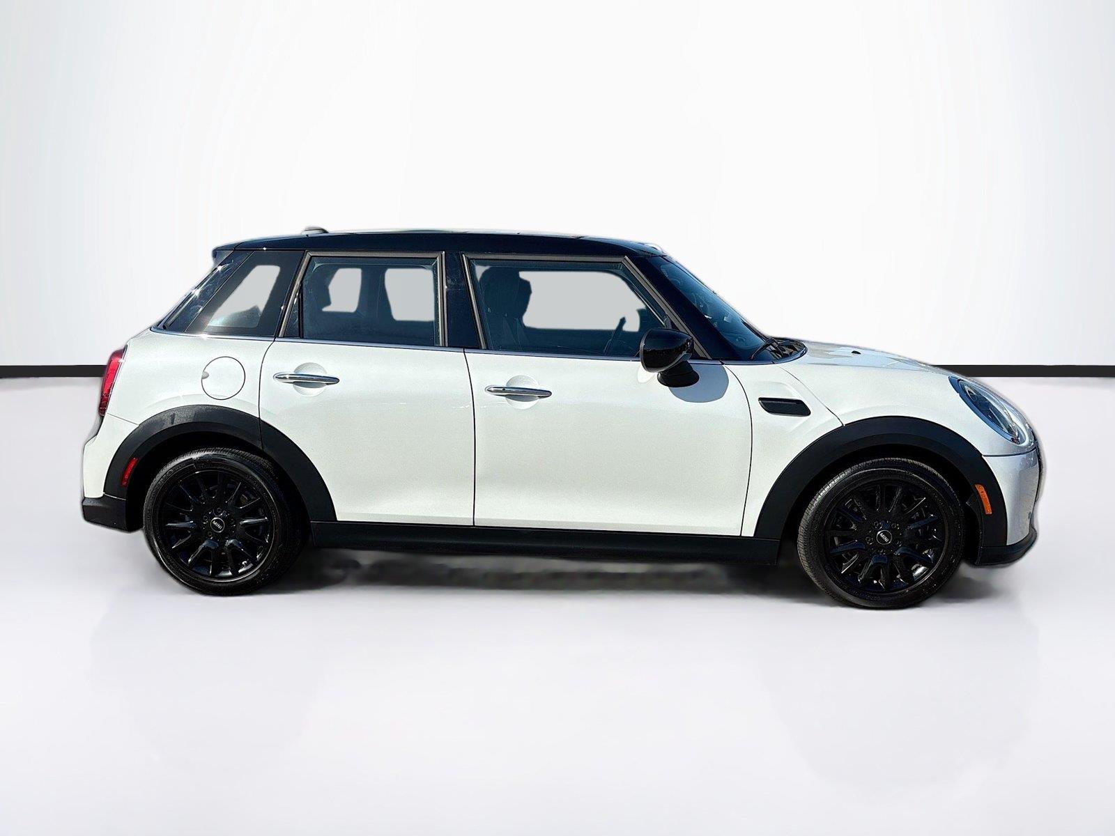 2023 MINI Hardtop 4 Door Cooper