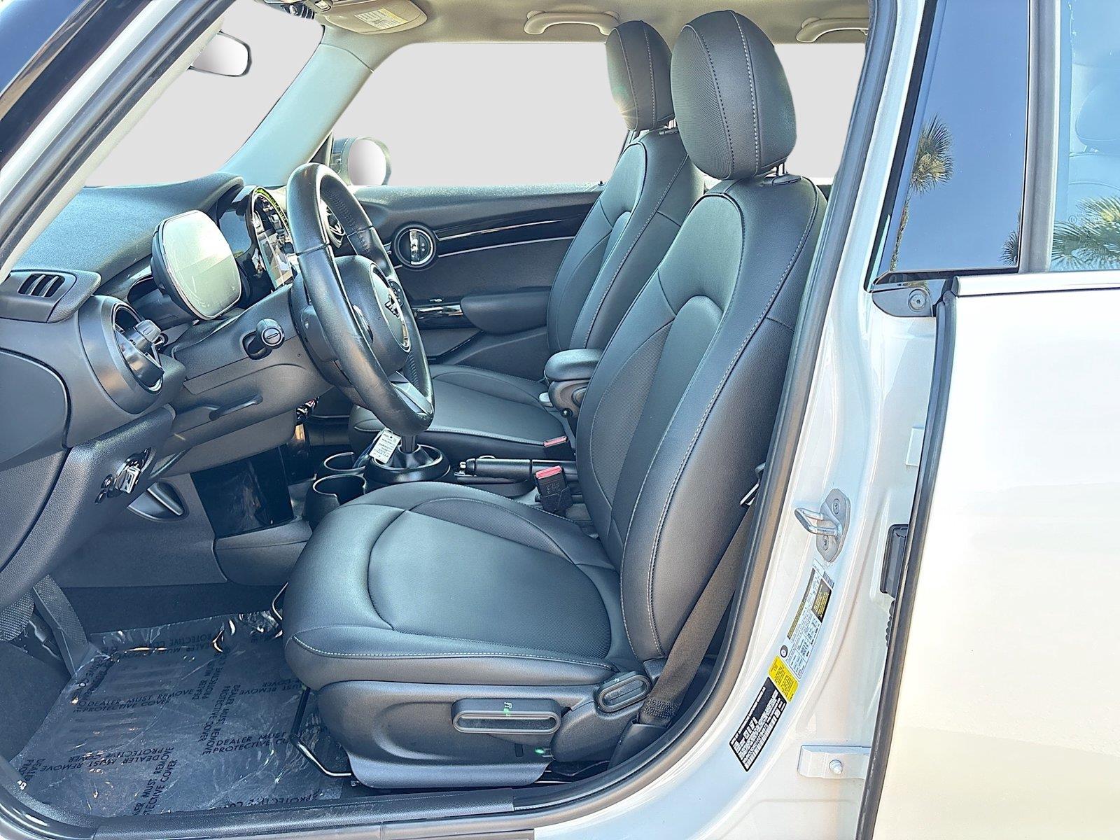 2023 MINI Hardtop 4 Door Cooper