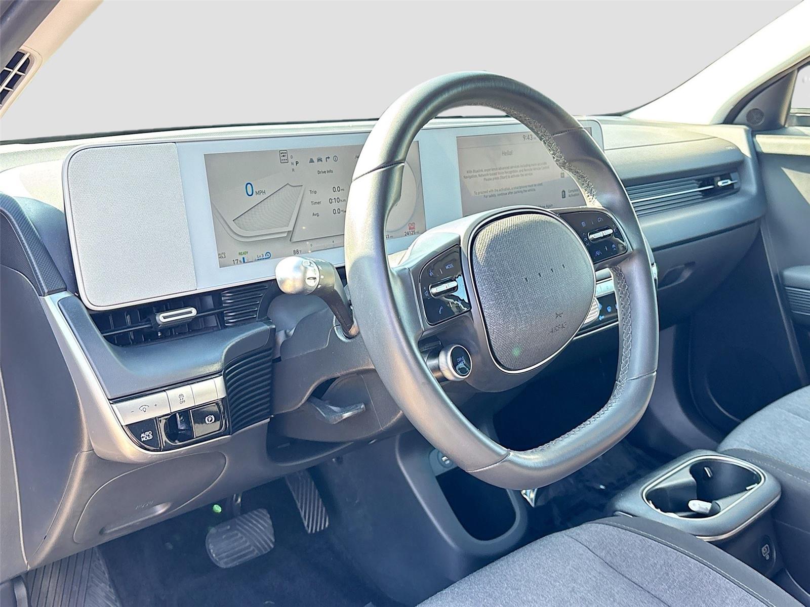 2024 Hyundai IONIQ 5 SE