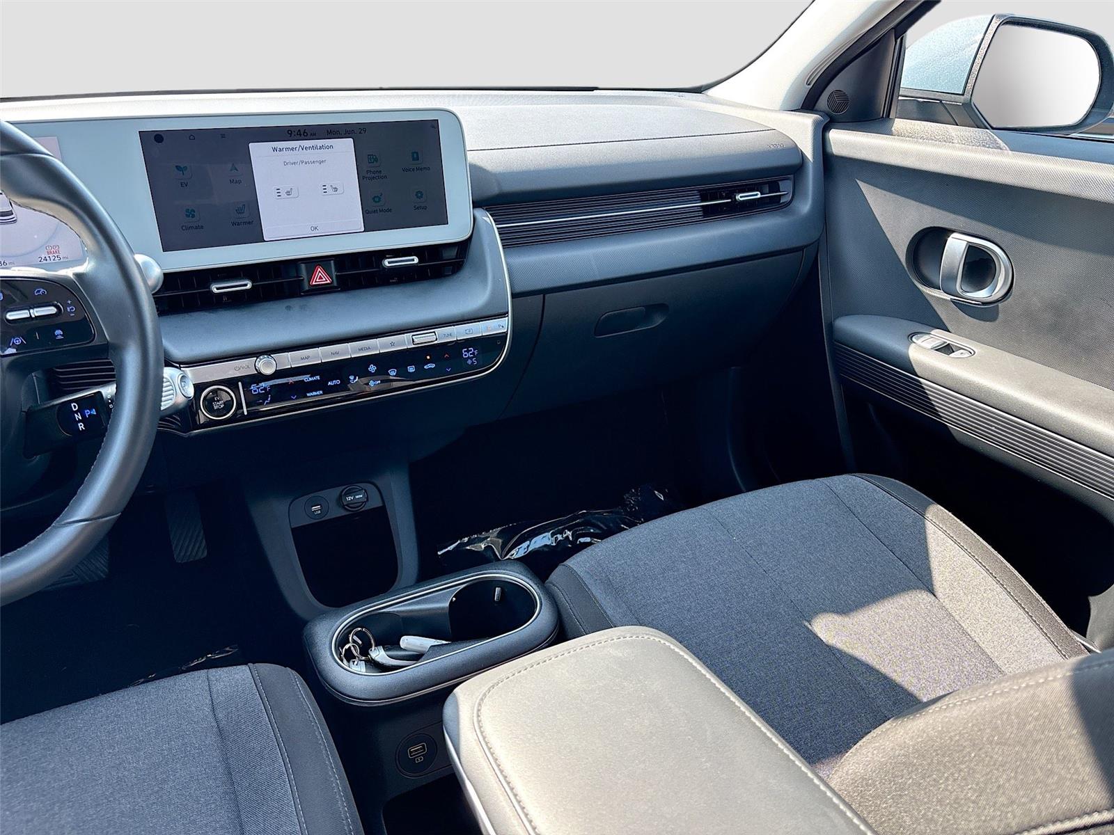 2024 Hyundai IONIQ 5 SE