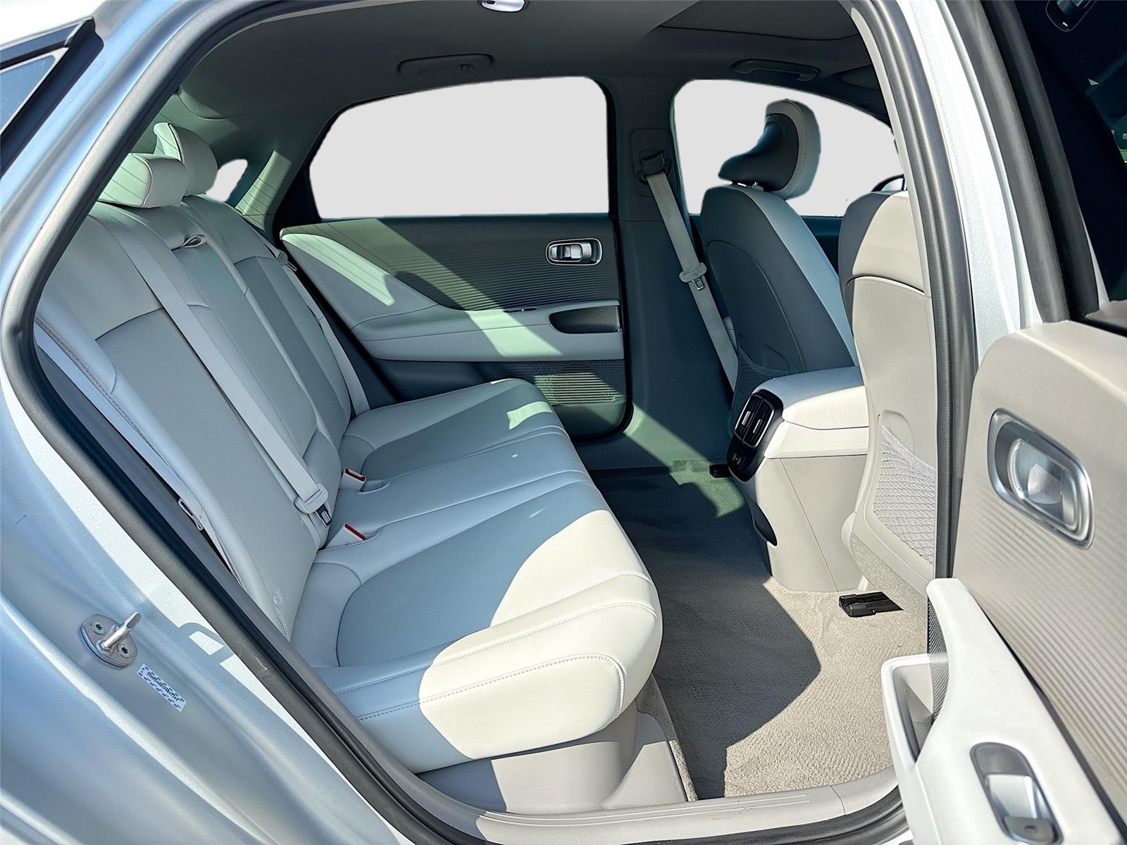 2023 Hyundai IONIQ 6 Limited