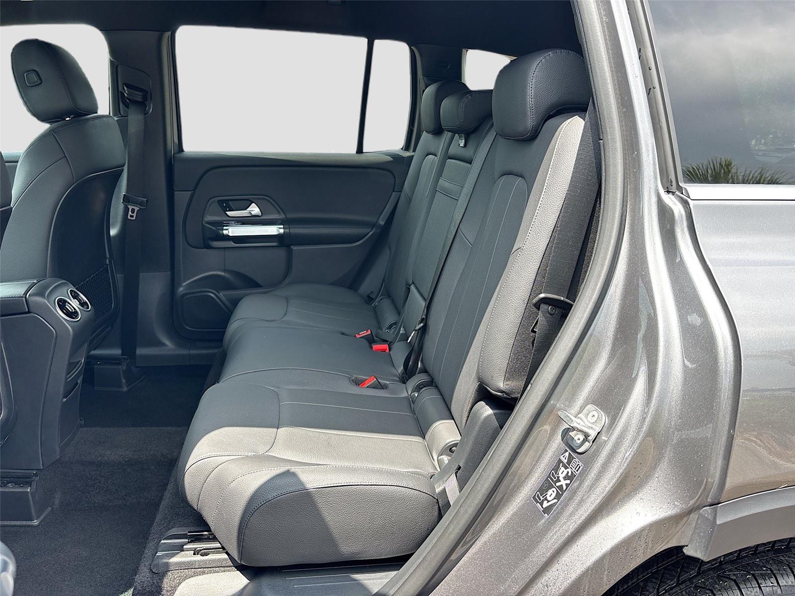 2025 Mercedes-Benz GLB Base - Photo 23