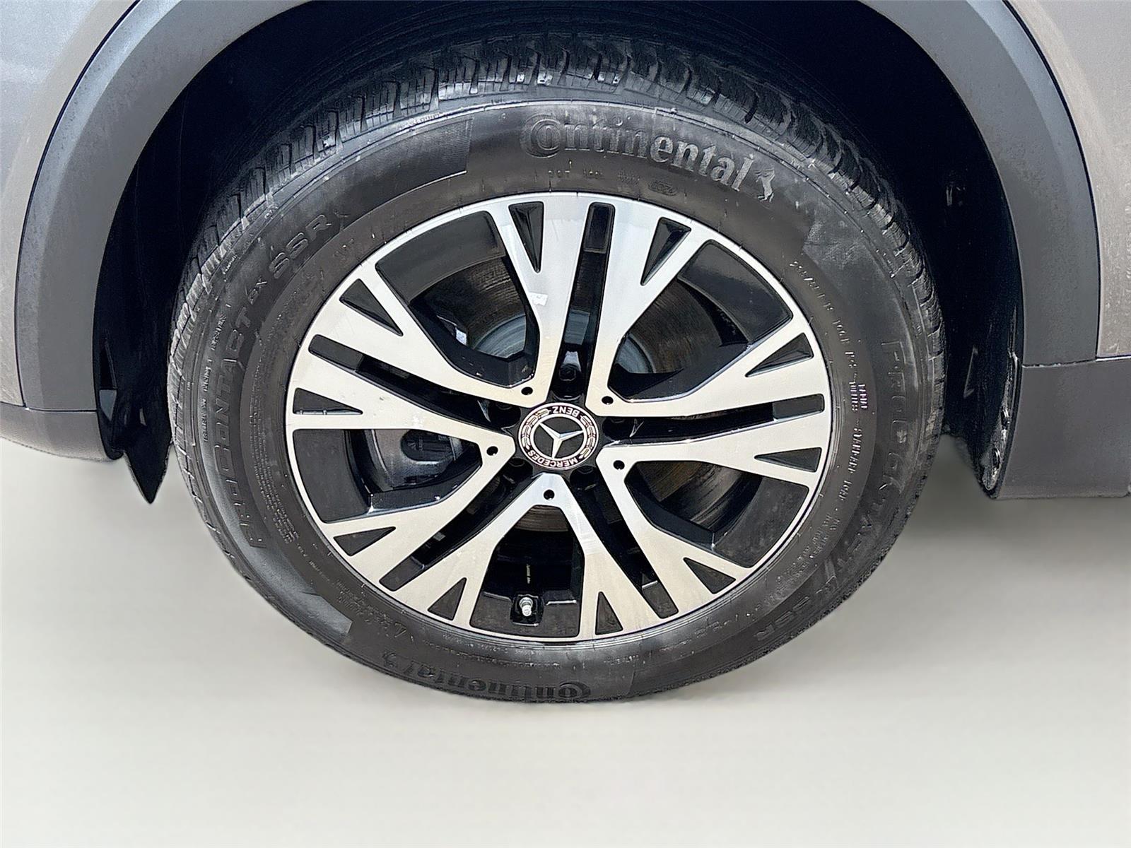 2025 Mercedes-Benz GLB Base - Photo 30