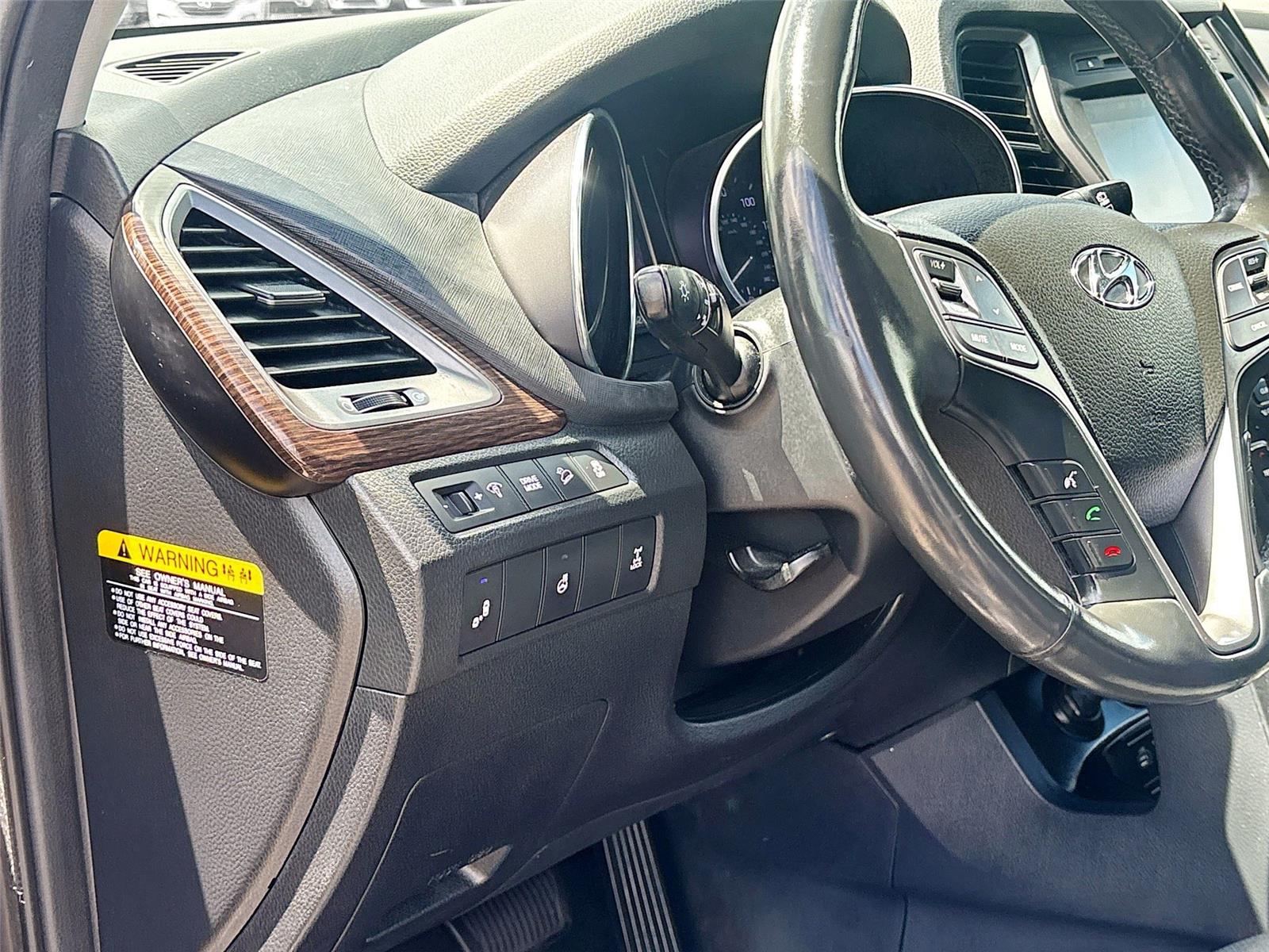 2017 Hyundai Santa Fe Sport 2.0T Ultimate