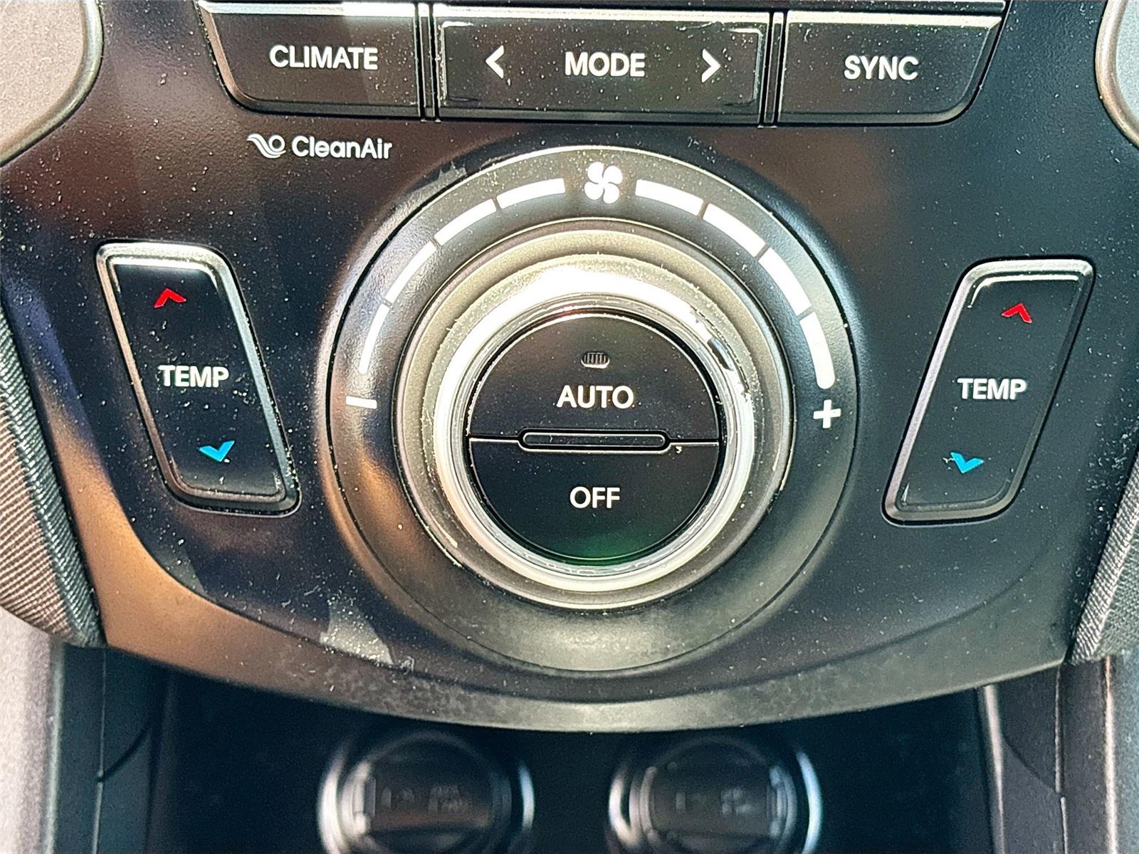 2017 Hyundai Santa Fe Sport 2.0T Ultimate