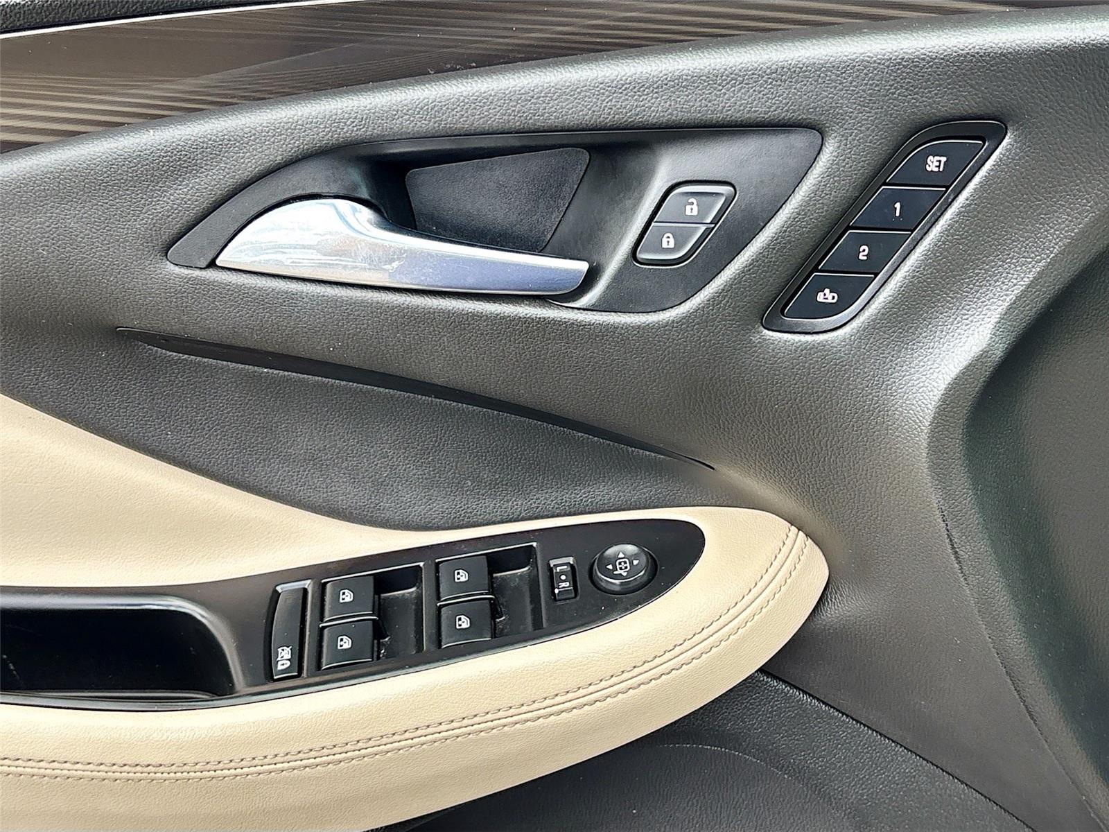 2019 Buick Envision Essence
