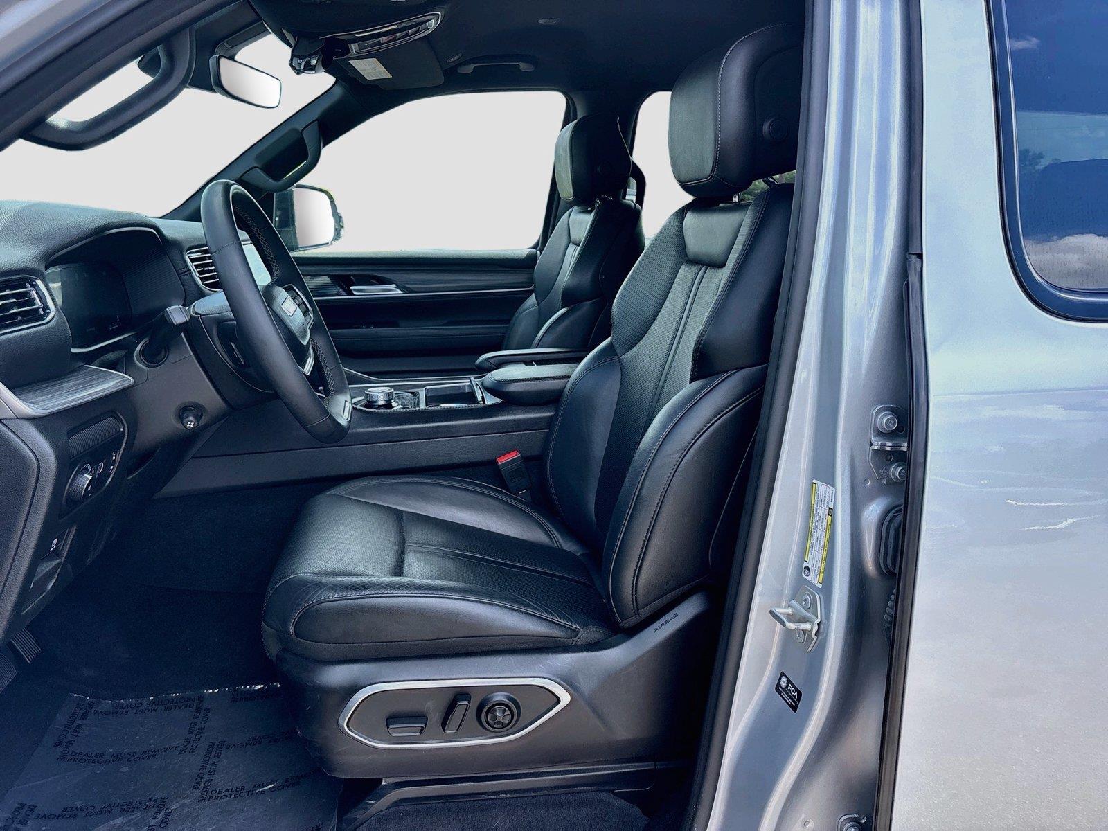 2024 Jeep Wagoneer L Series II