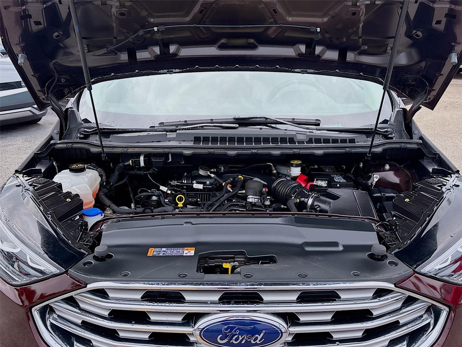 2020 Ford Edge Titanium