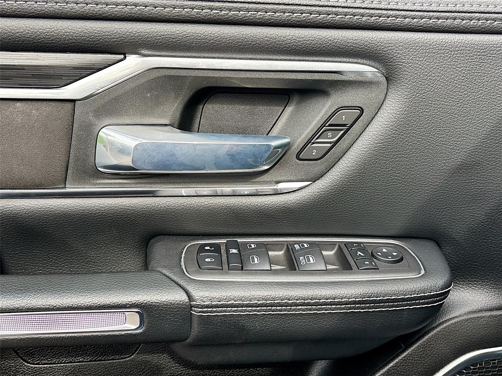 2024 Ram 1500 Laramie