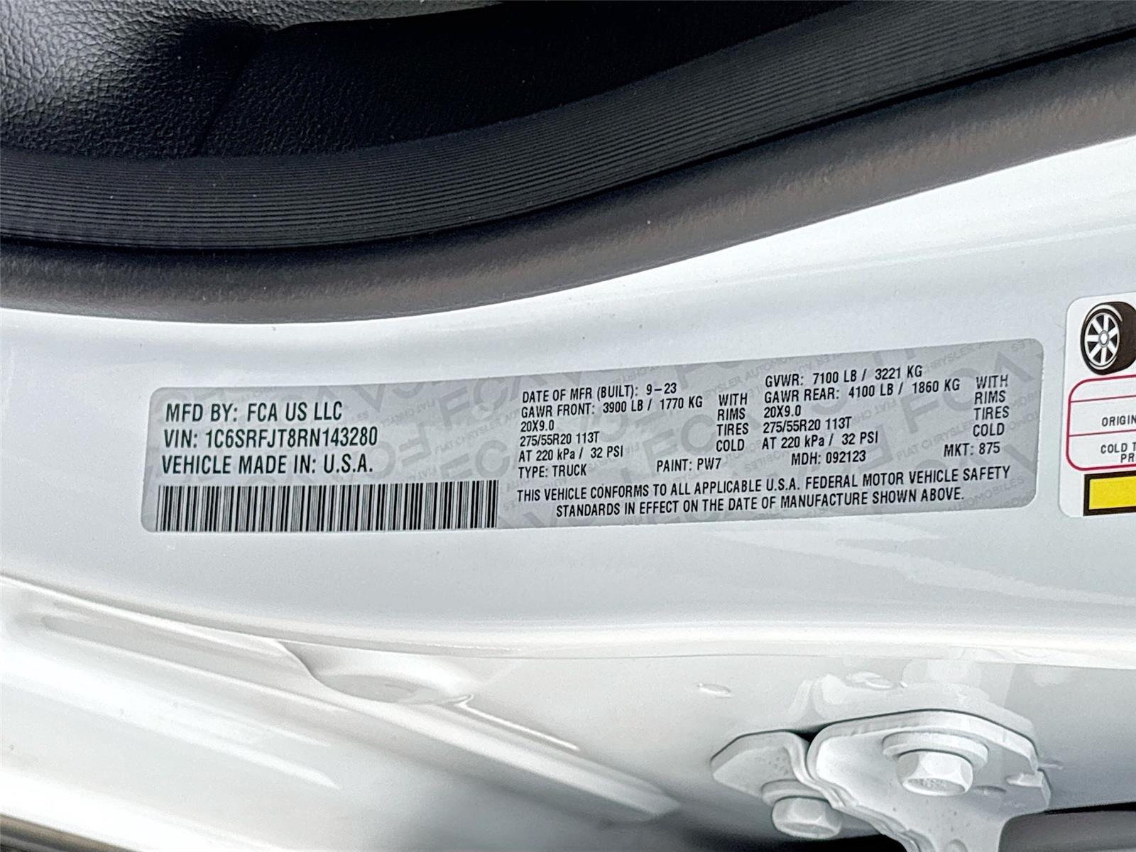 2024 Ram 1500 Laramie