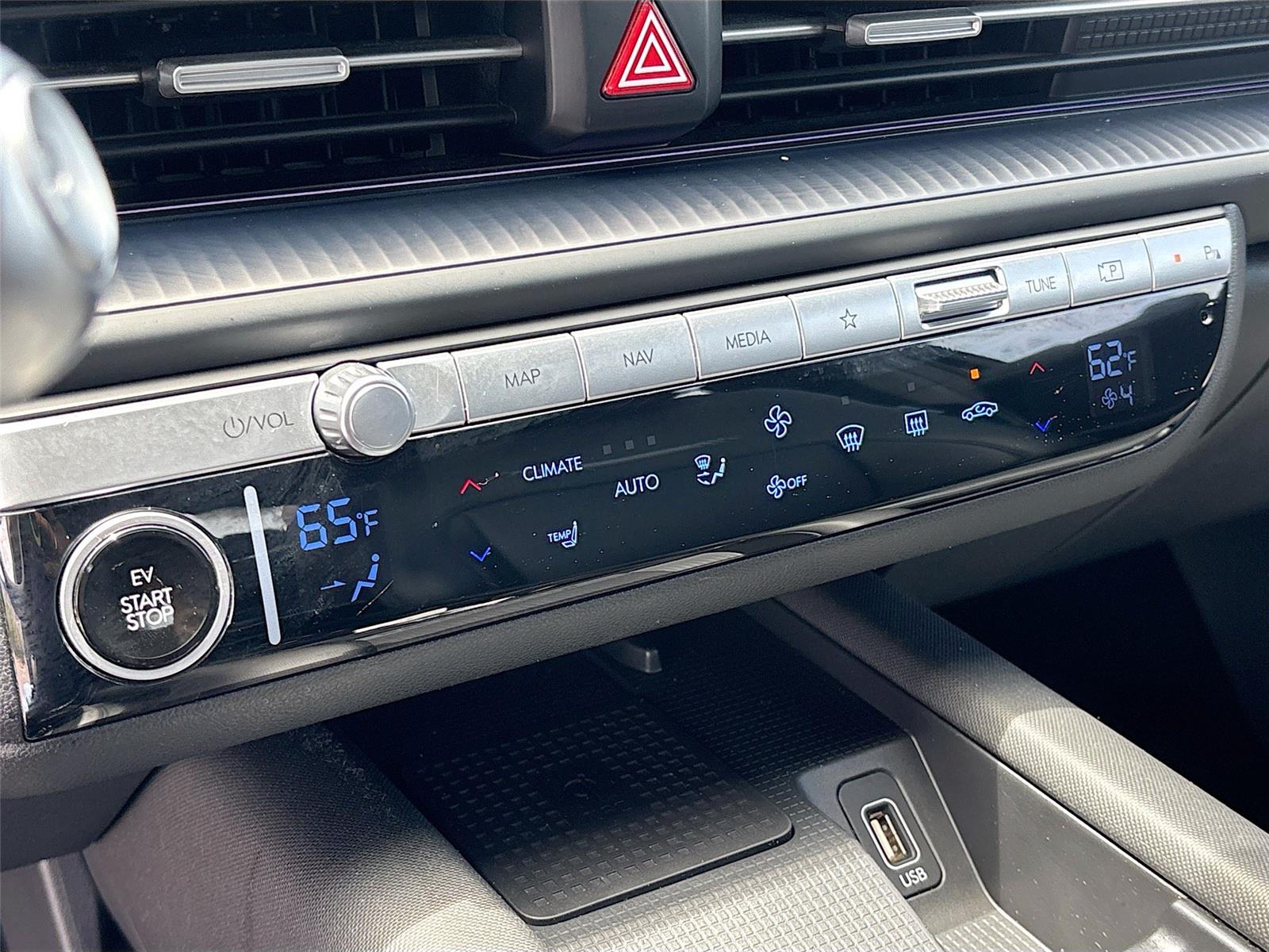 2024 Hyundai IONIQ 6 SEL