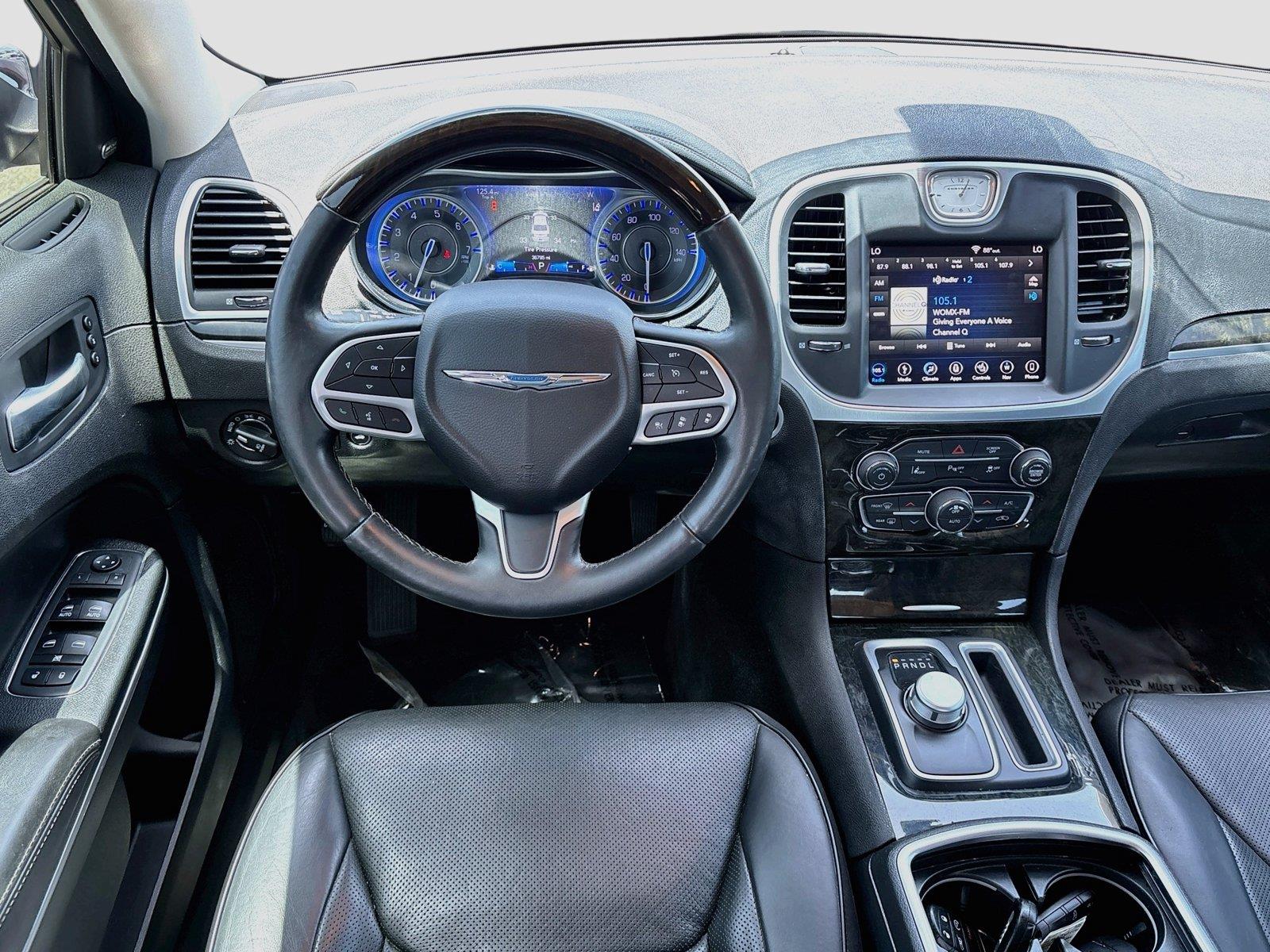 2018 Chrysler 300 Limited