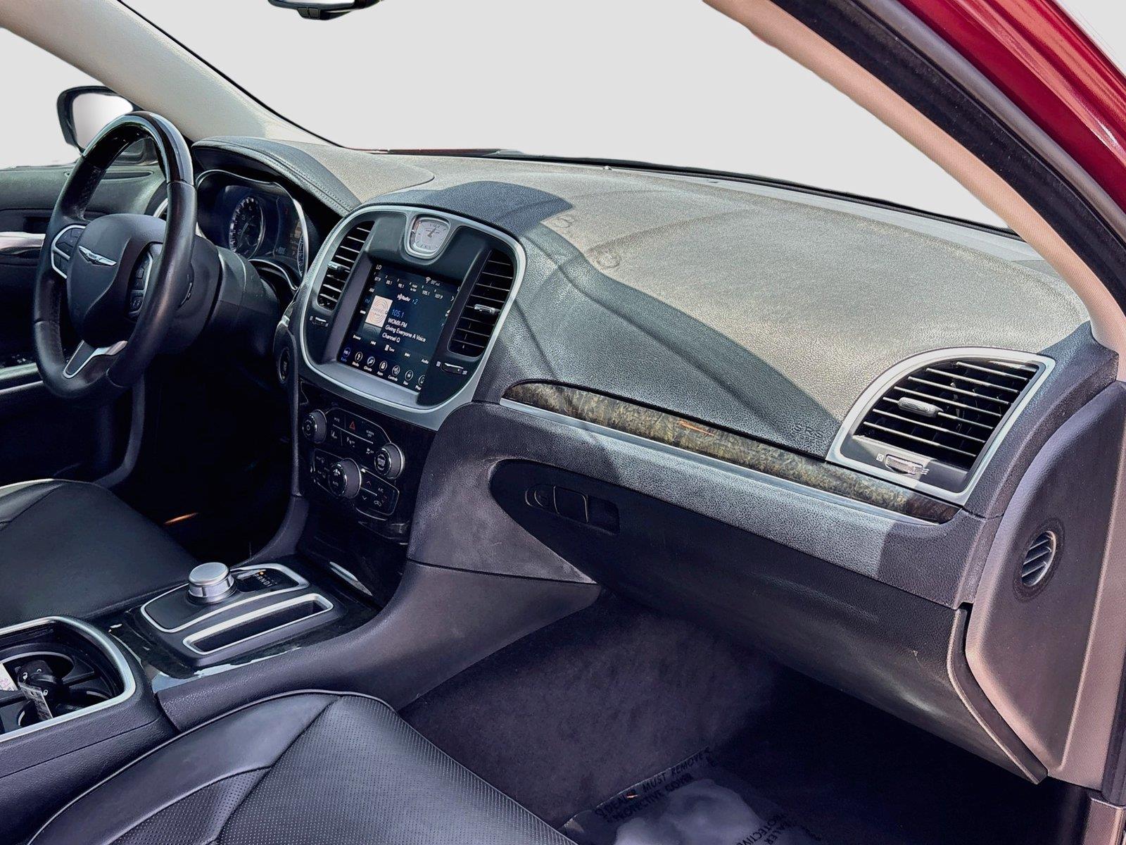 2018 Chrysler 300 Limited