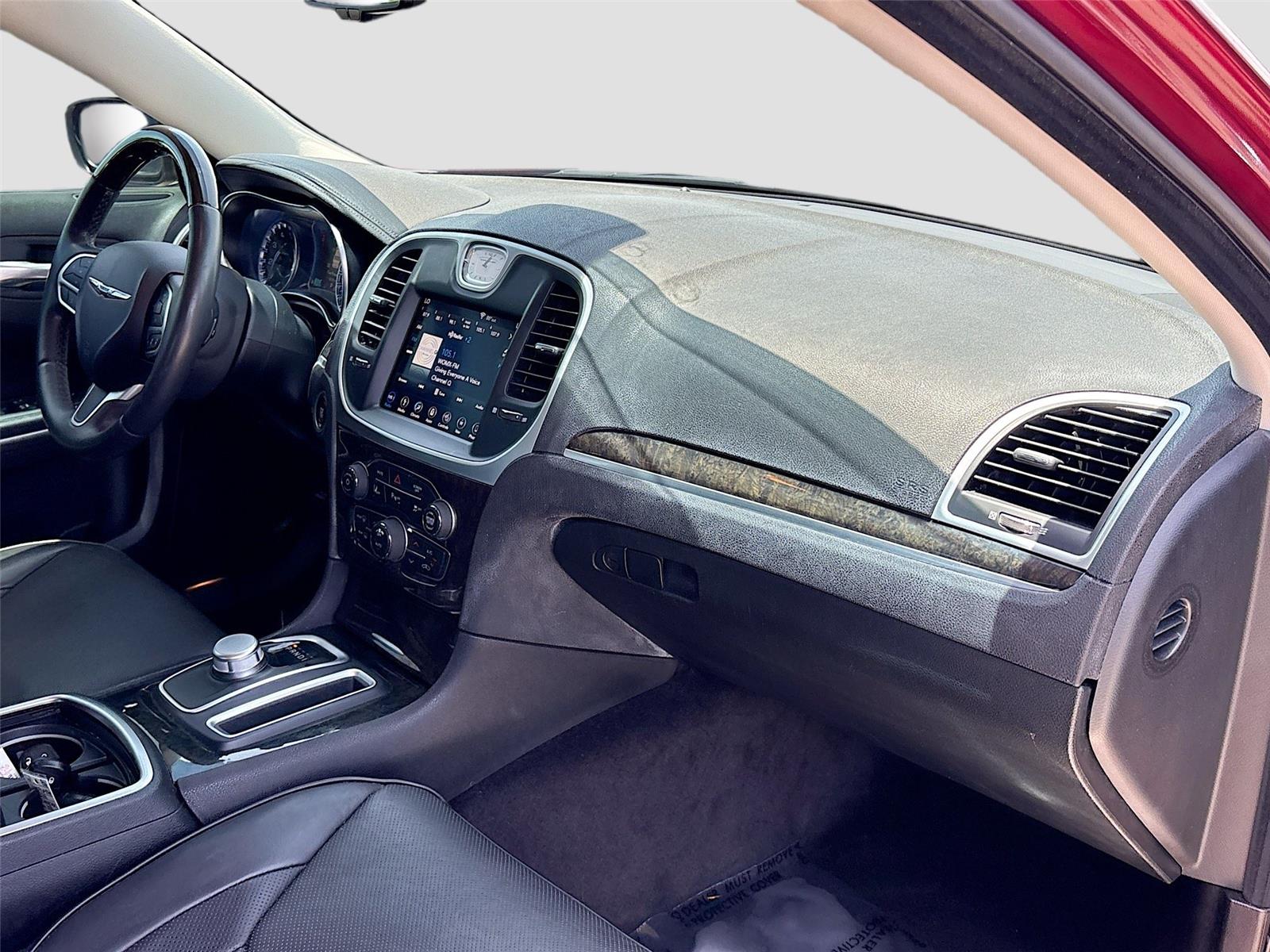 2018 Chrysler 300 Limited