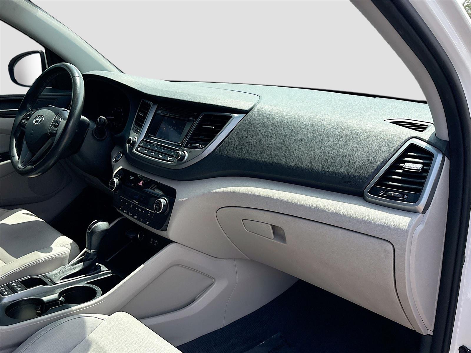 2017 HYUNDAI TUCSON LIMITD/S
