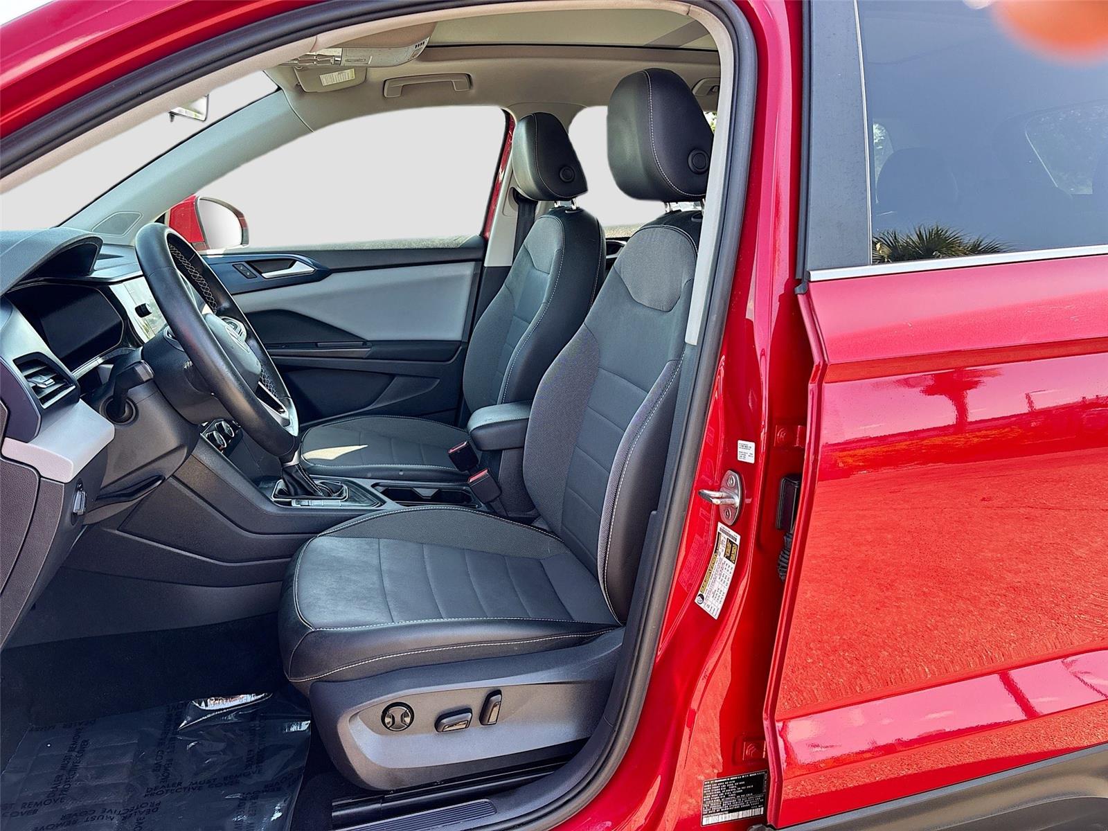 2022 Volkswagen Taos SE