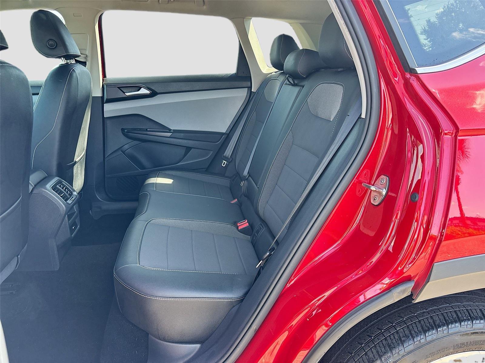 2022 Volkswagen Taos SE