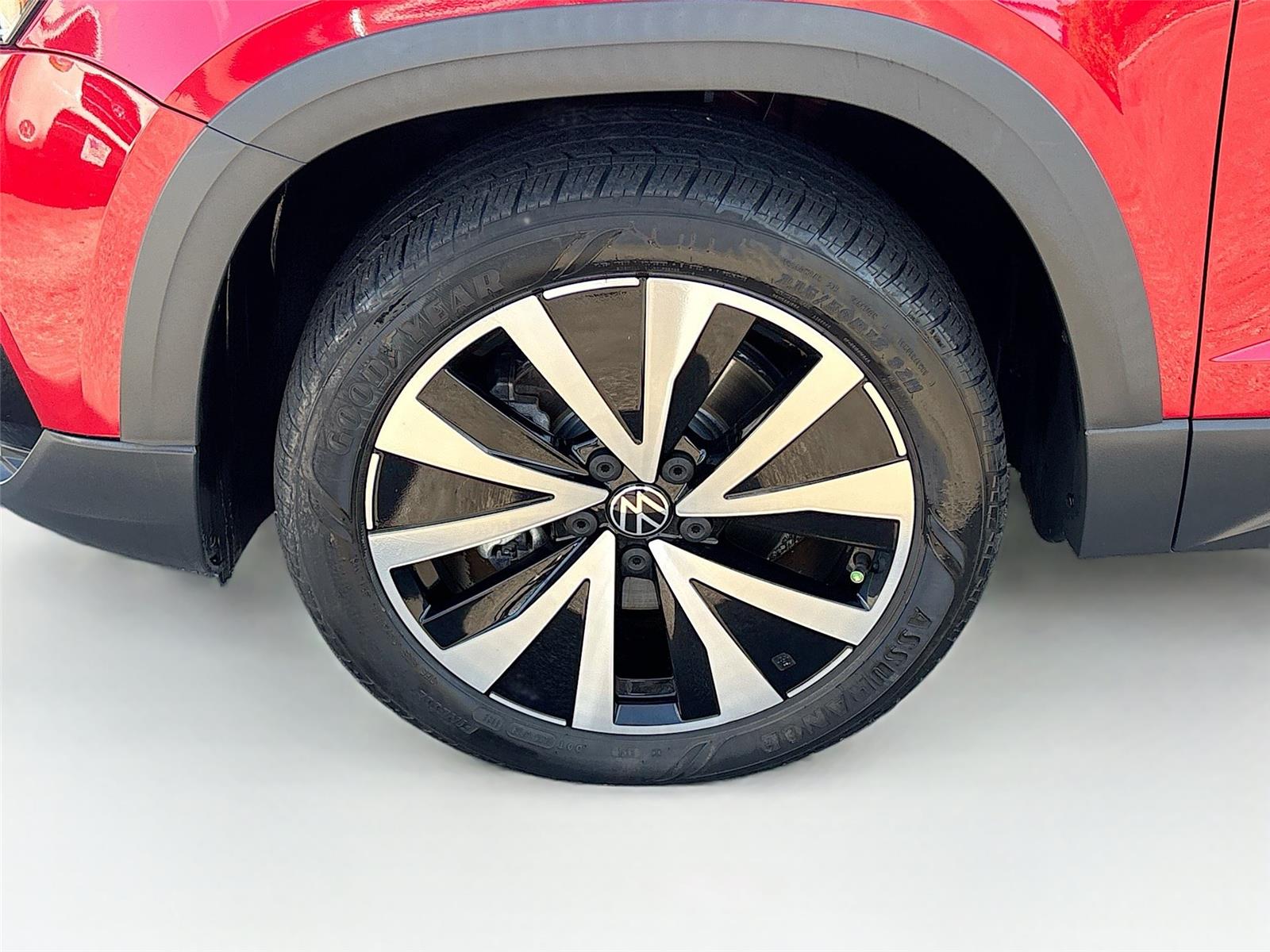 2022 Volkswagen Taos SE