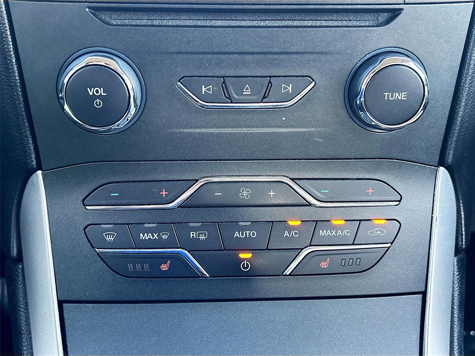 2016 Ford Edge SEL