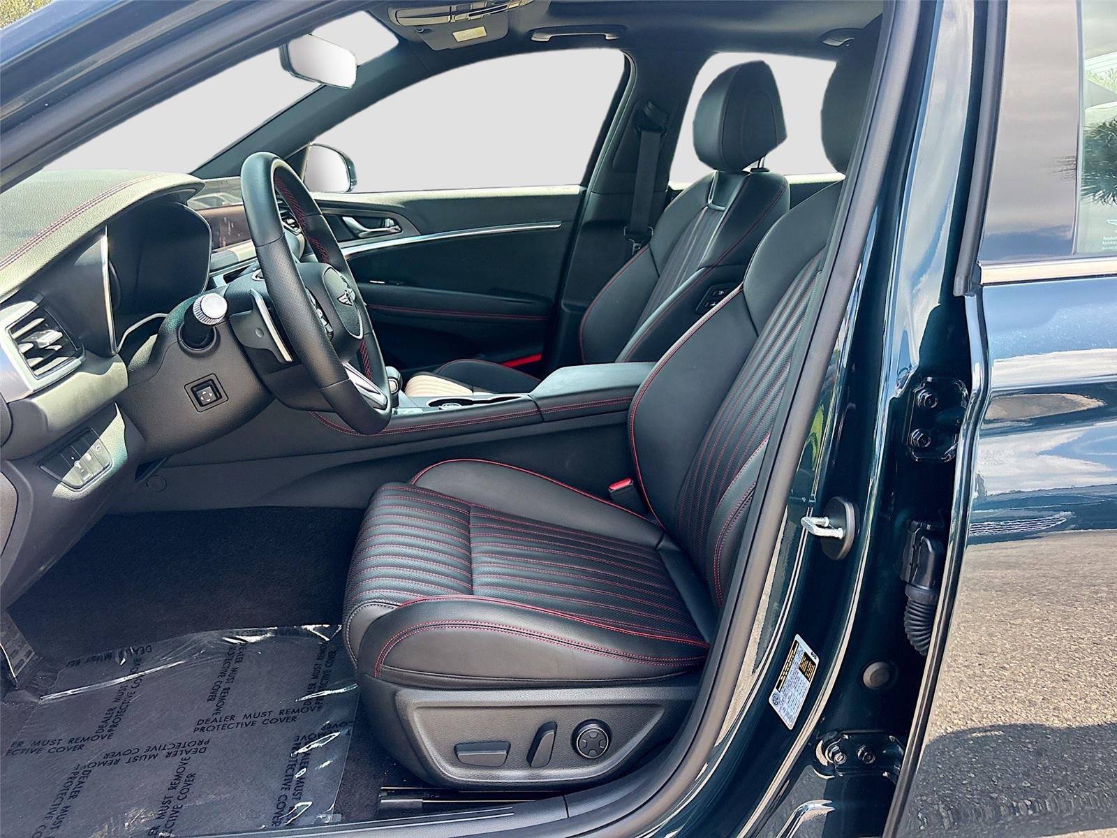 2025 Genesis G70 2.5T