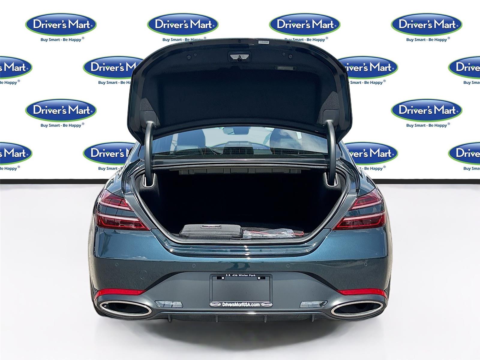 2025 Genesis G70 2.5T