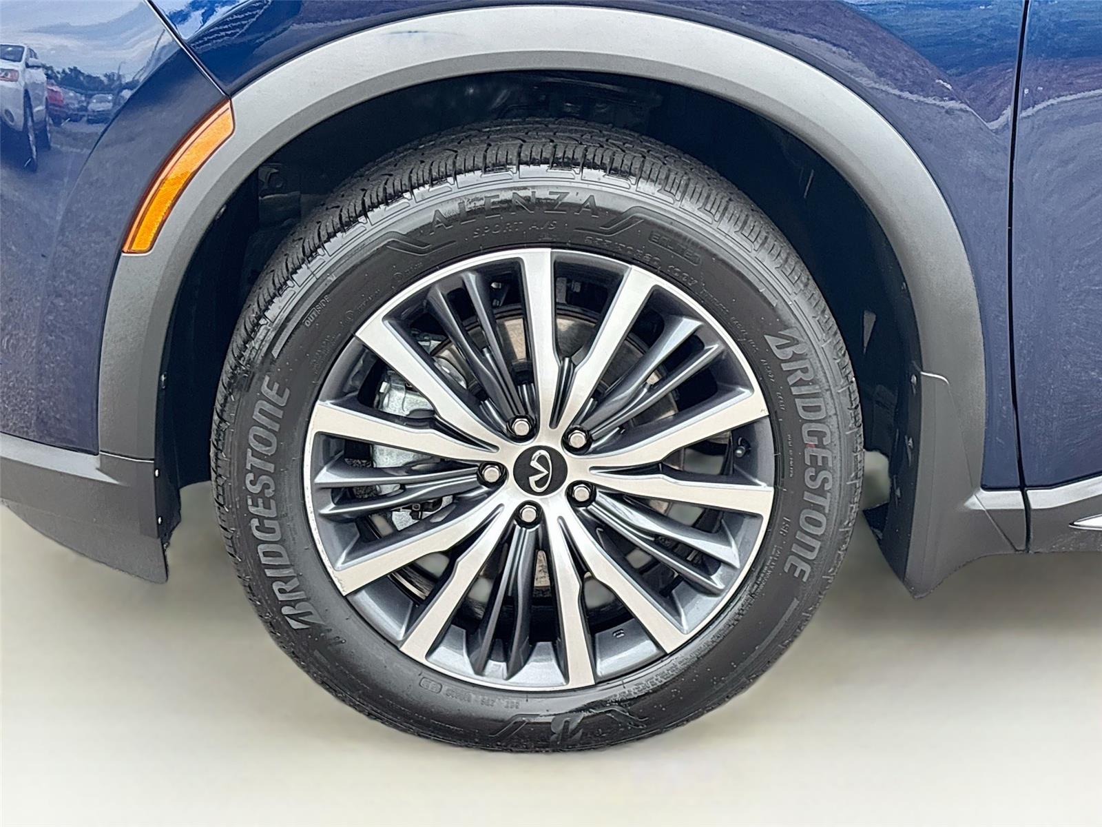 2023 INFINITI QX60 SENSORY