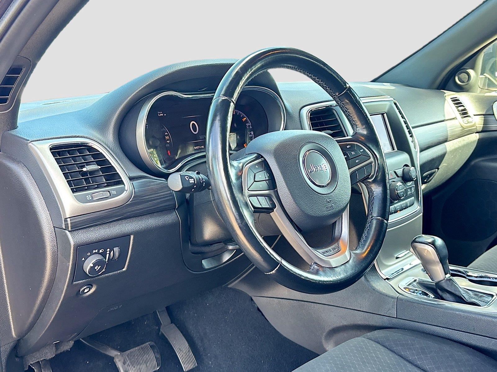 2021 Jeep Grand Cherokee Laredo E