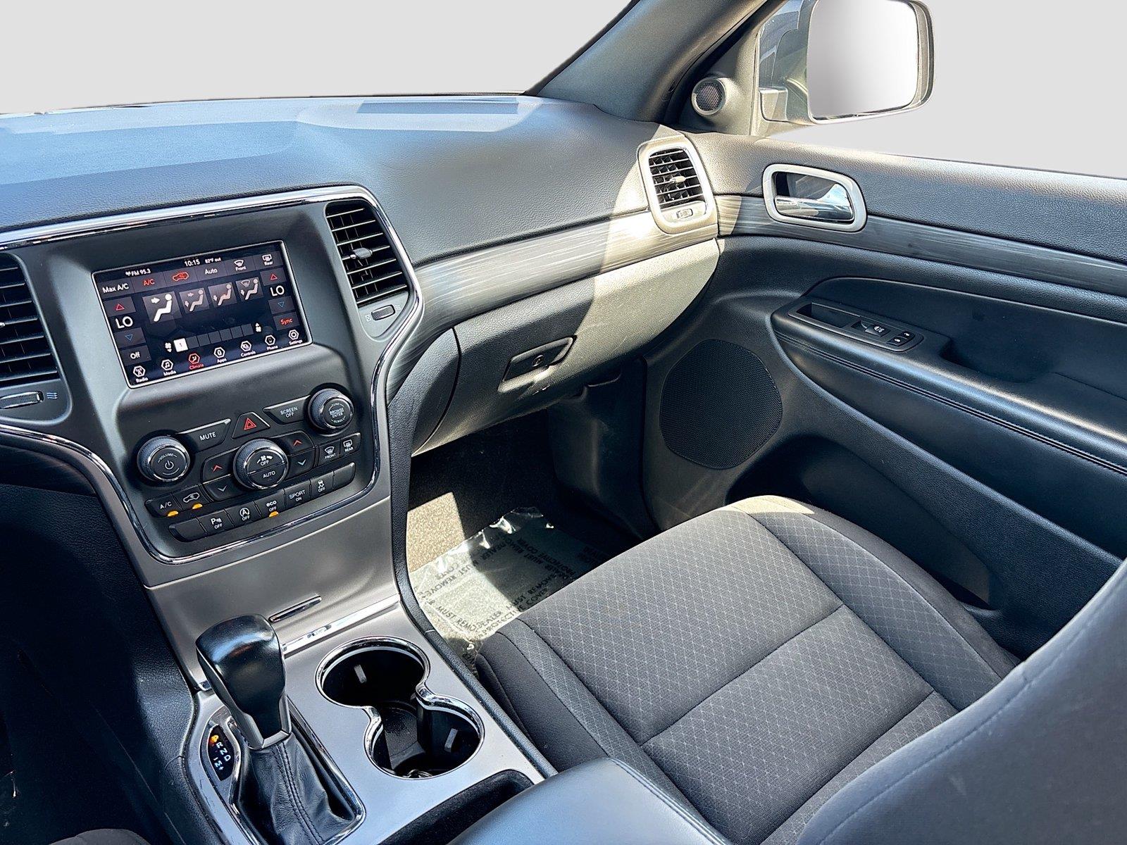 2021 Jeep Grand Cherokee Laredo E