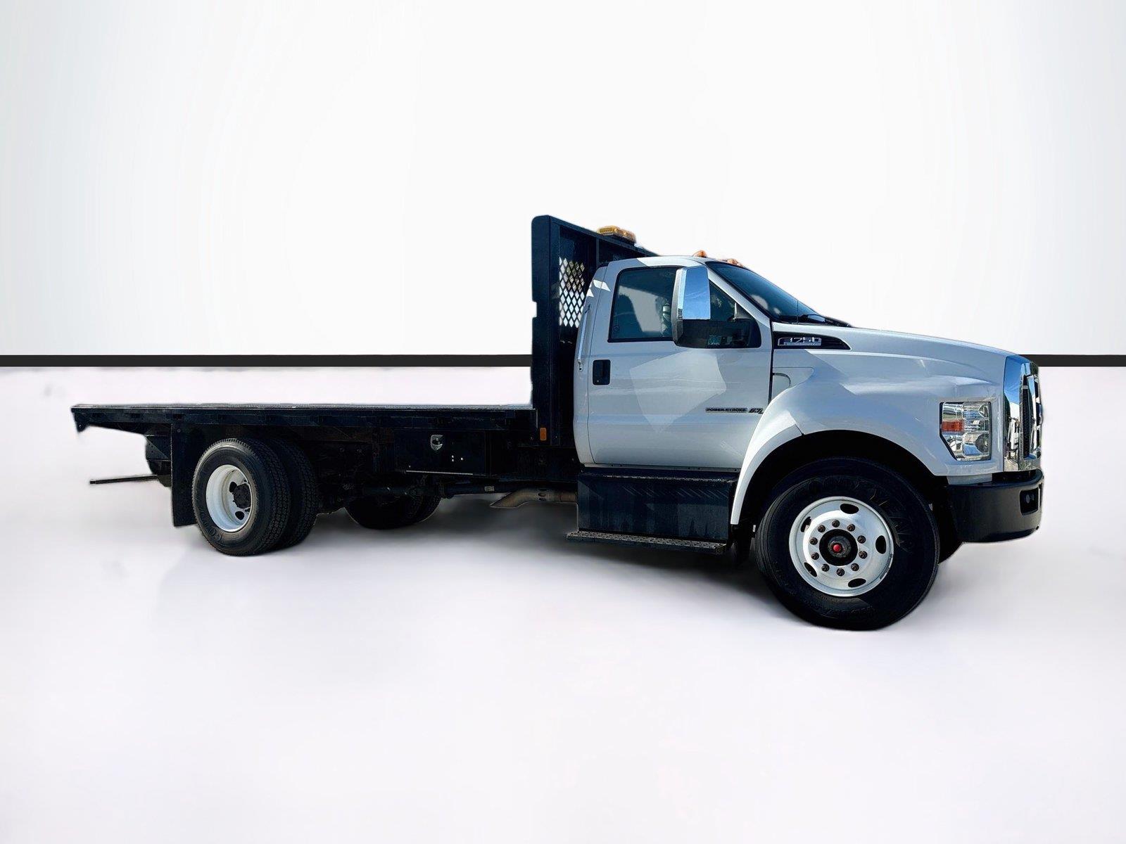 2019 Ford Super Duty F-750 Straight Frame