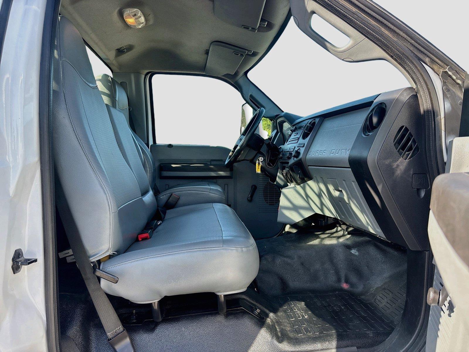 2019 Ford Super Duty F-750 Straight Frame