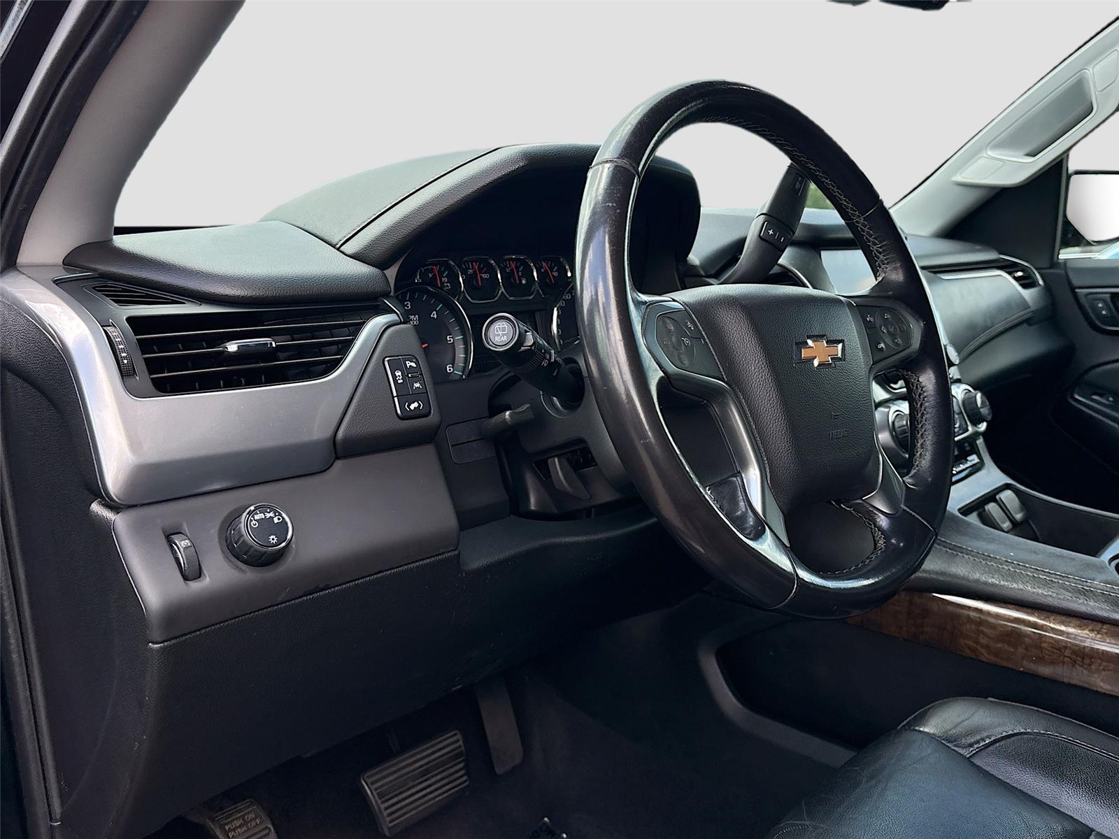 2020 Chevrolet Suburban LT