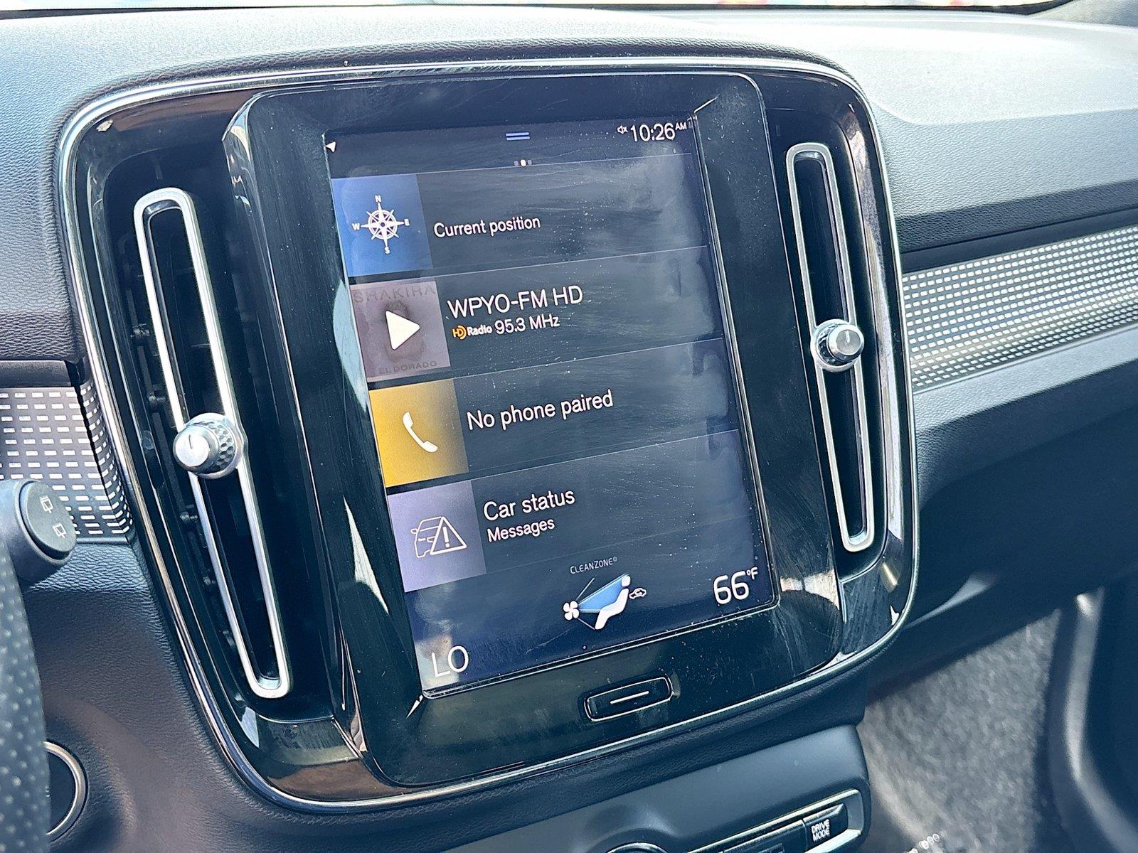 2019 VOLVO XC40 T4 R-DESIG