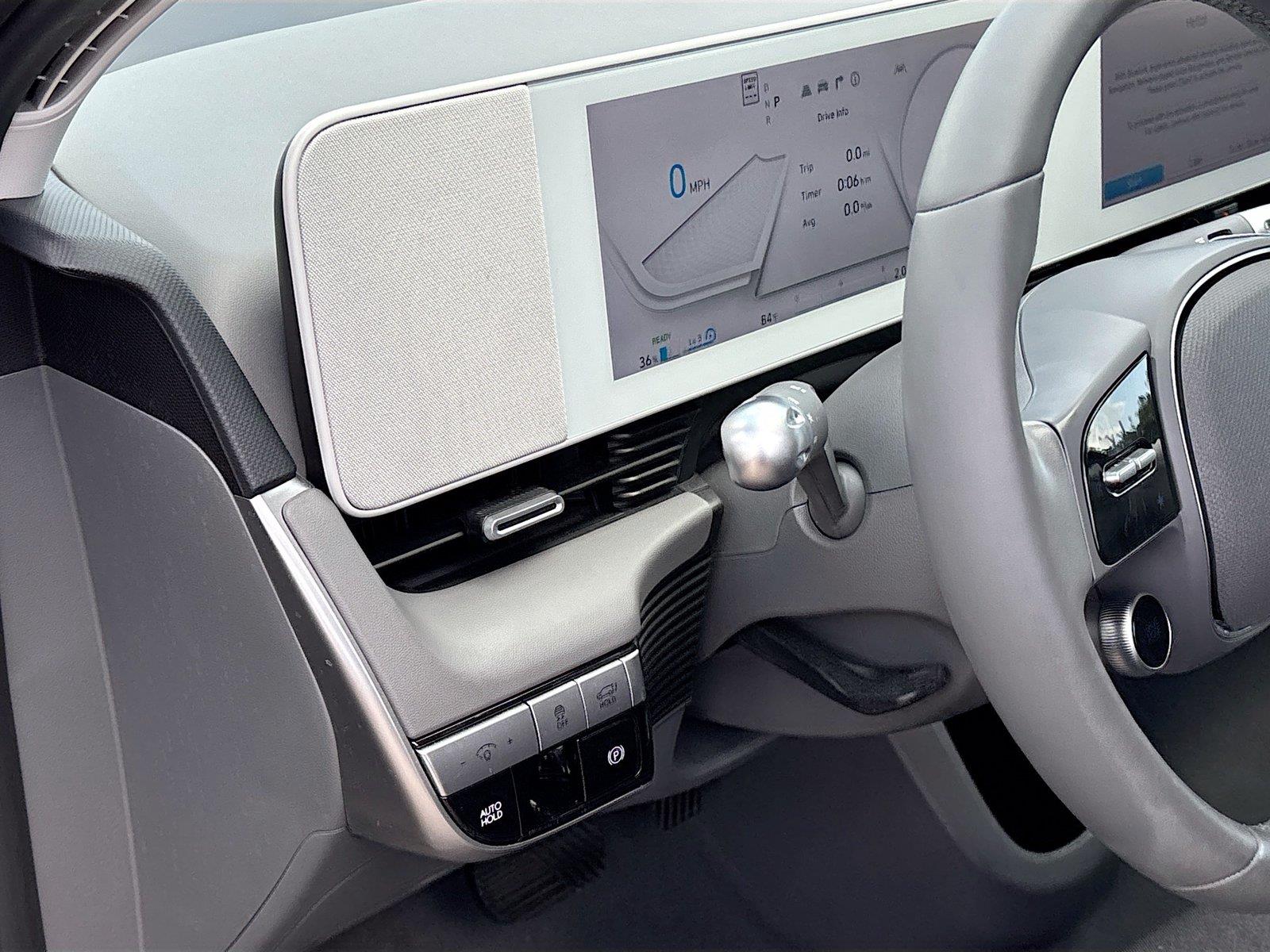 2024 Hyundai IONIQ 5 SEL